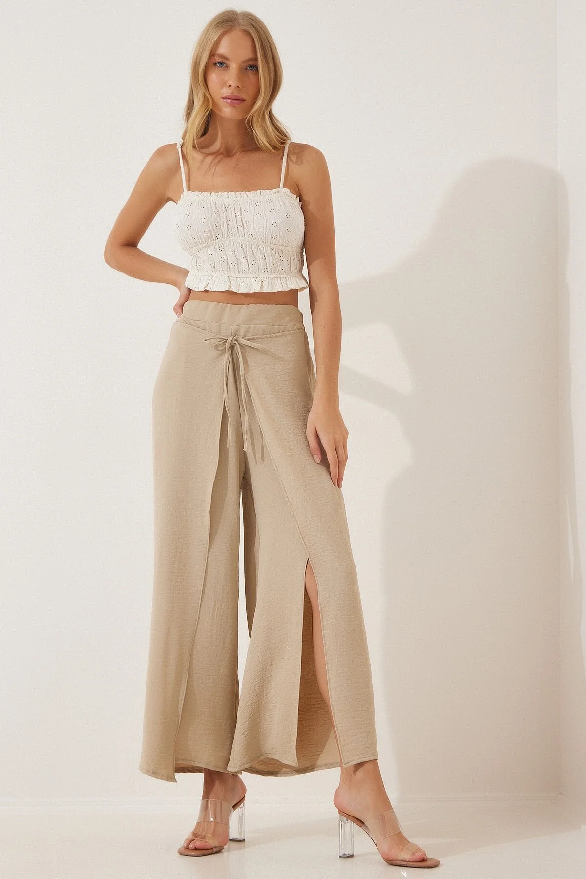 Happiness İstanbul  Cremefarbene Damen-Rock-Optik, Ayrobin Shalwar-Hose DE00009