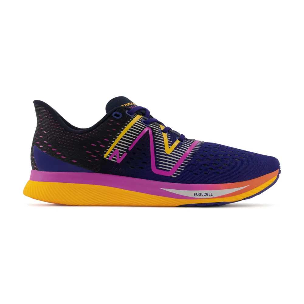 New Balance FuelCell SuperComp Pacer WFCRRLE / blau