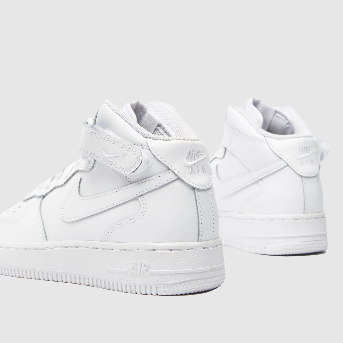 Beli športni copati Nike Air Force 1 Mid Youth