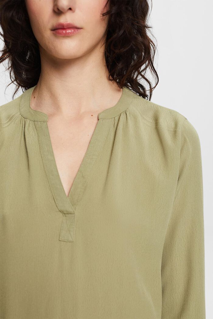 Basic-Bluse mit V-Ausschnitt