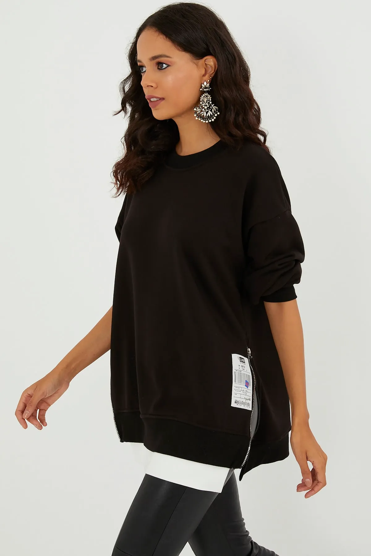 Cool & Sexy  Schwarzes Oversize-Sweatshirt mit seitlichem Reißverschluss für Damen BK231095