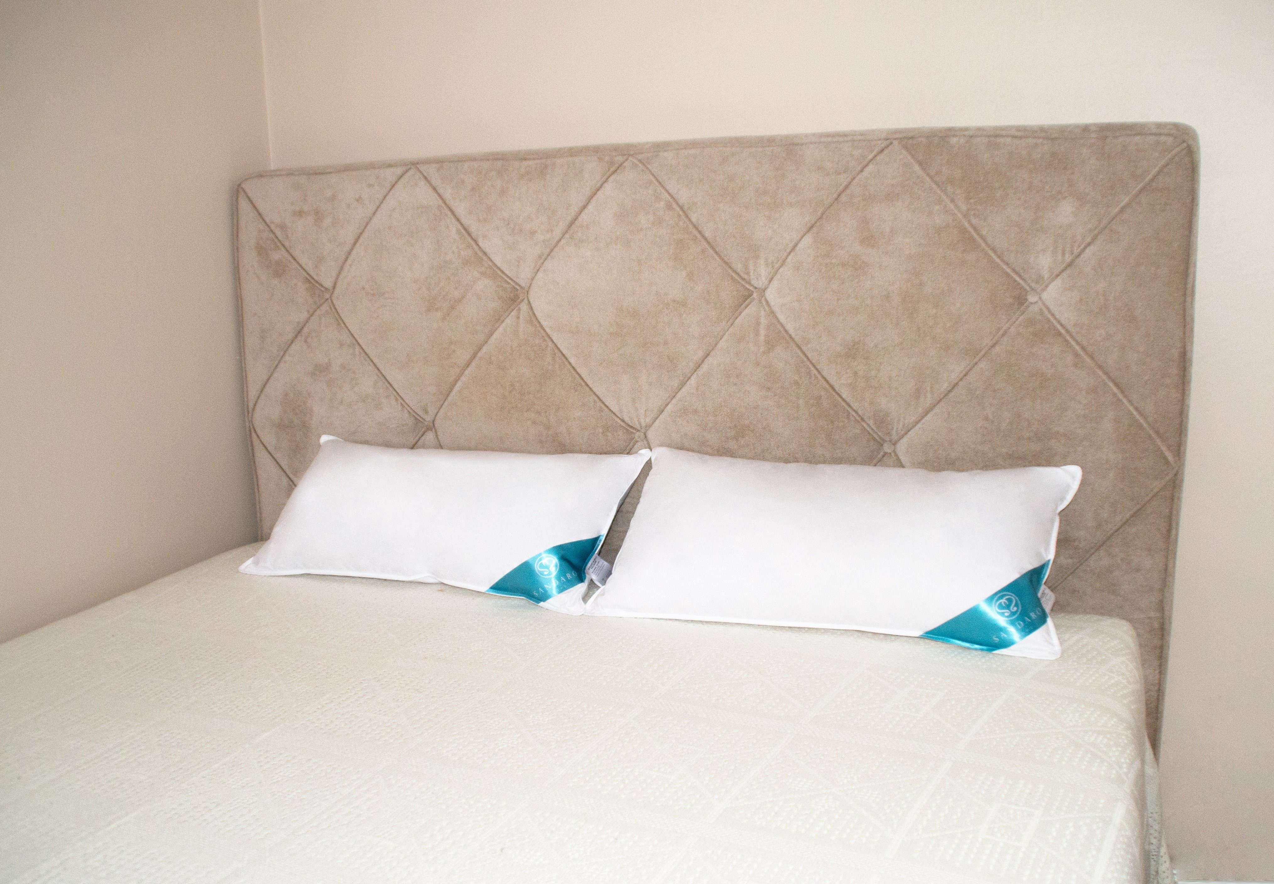 Daunenkissen 750 gr, 3-KAMMERN KISSEN, 40 x 80 cm, Sandaro Home, Bezug: Baumwolle