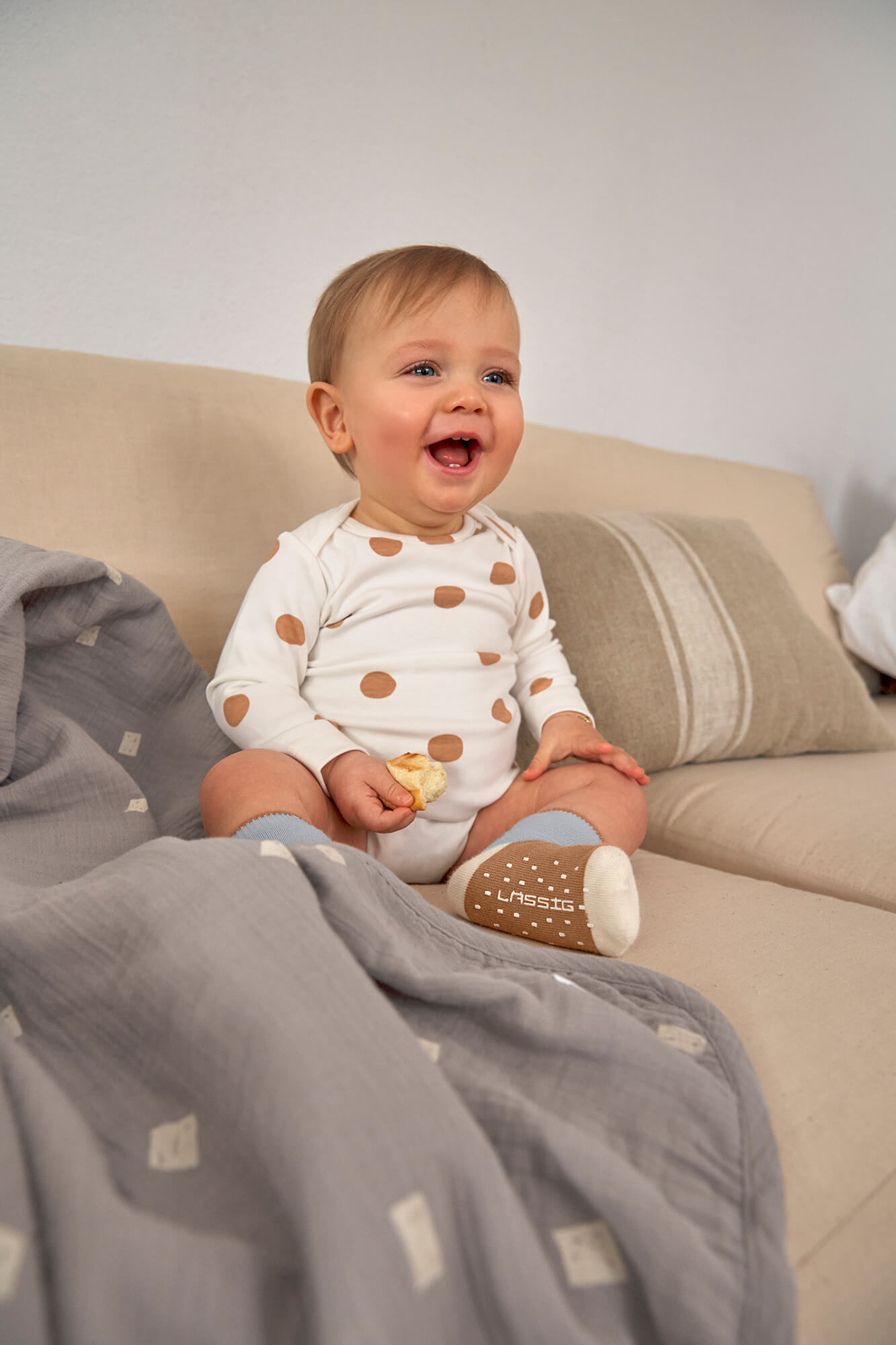 Baby Wickelbody langarm - Bio Baumwolle, Punkte, Weiß