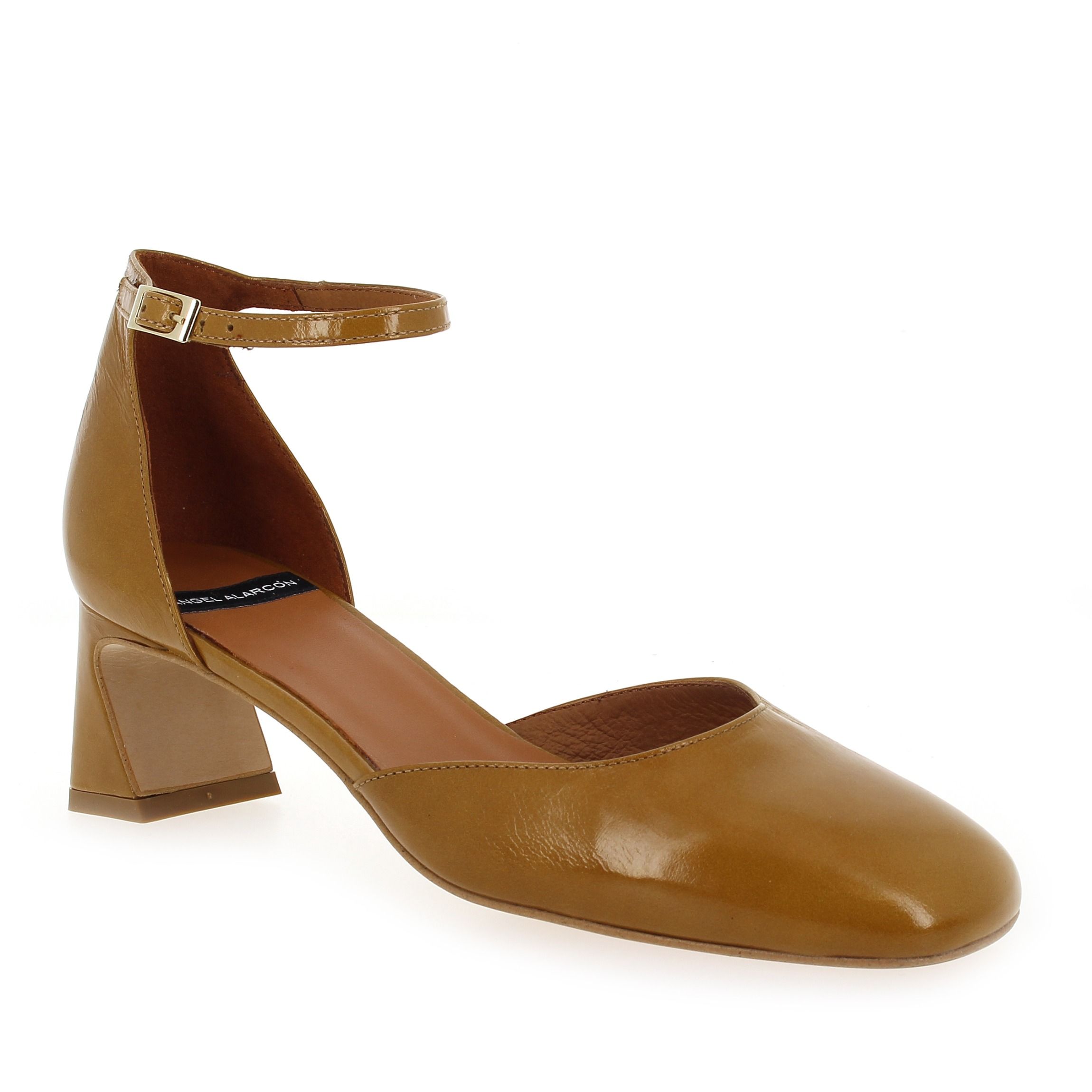 Angel Alarcon  24013-275A  - Cognac