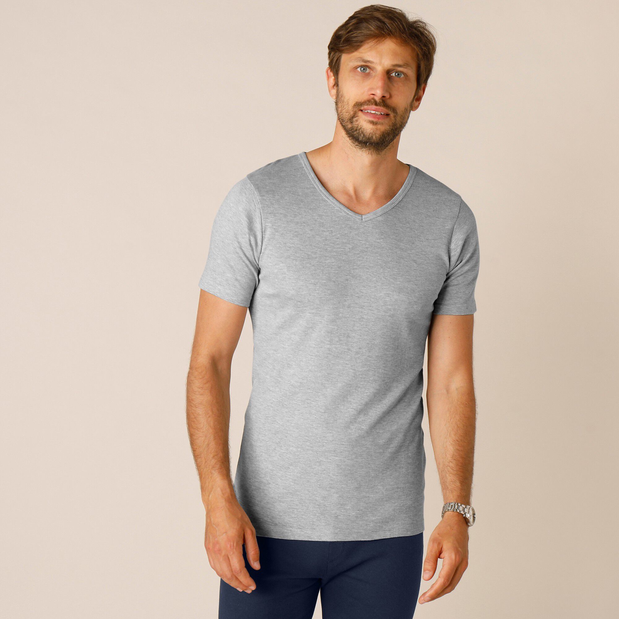 Tee-shirt sous-vêtement homme col V manches courtes coton