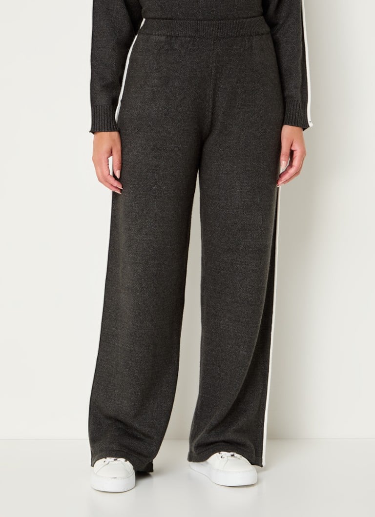 Pantaloni tricotați subțiri cu picior larg French Connection Jordan