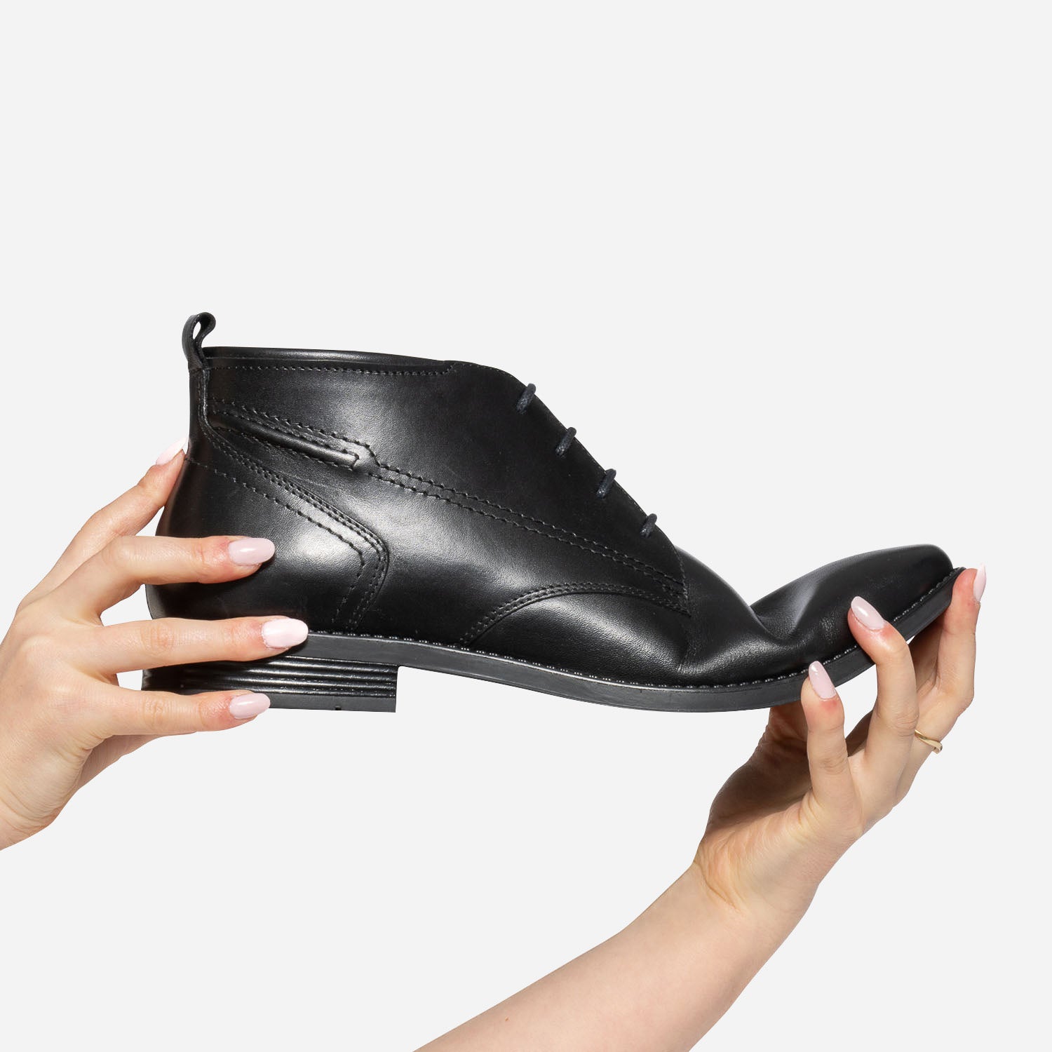 Chukka boots noir en cuir