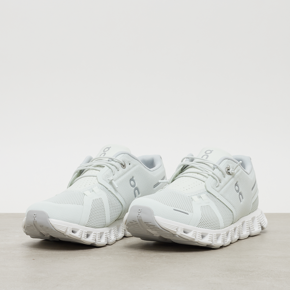 ON Cloud 5 59-98774 / weiss