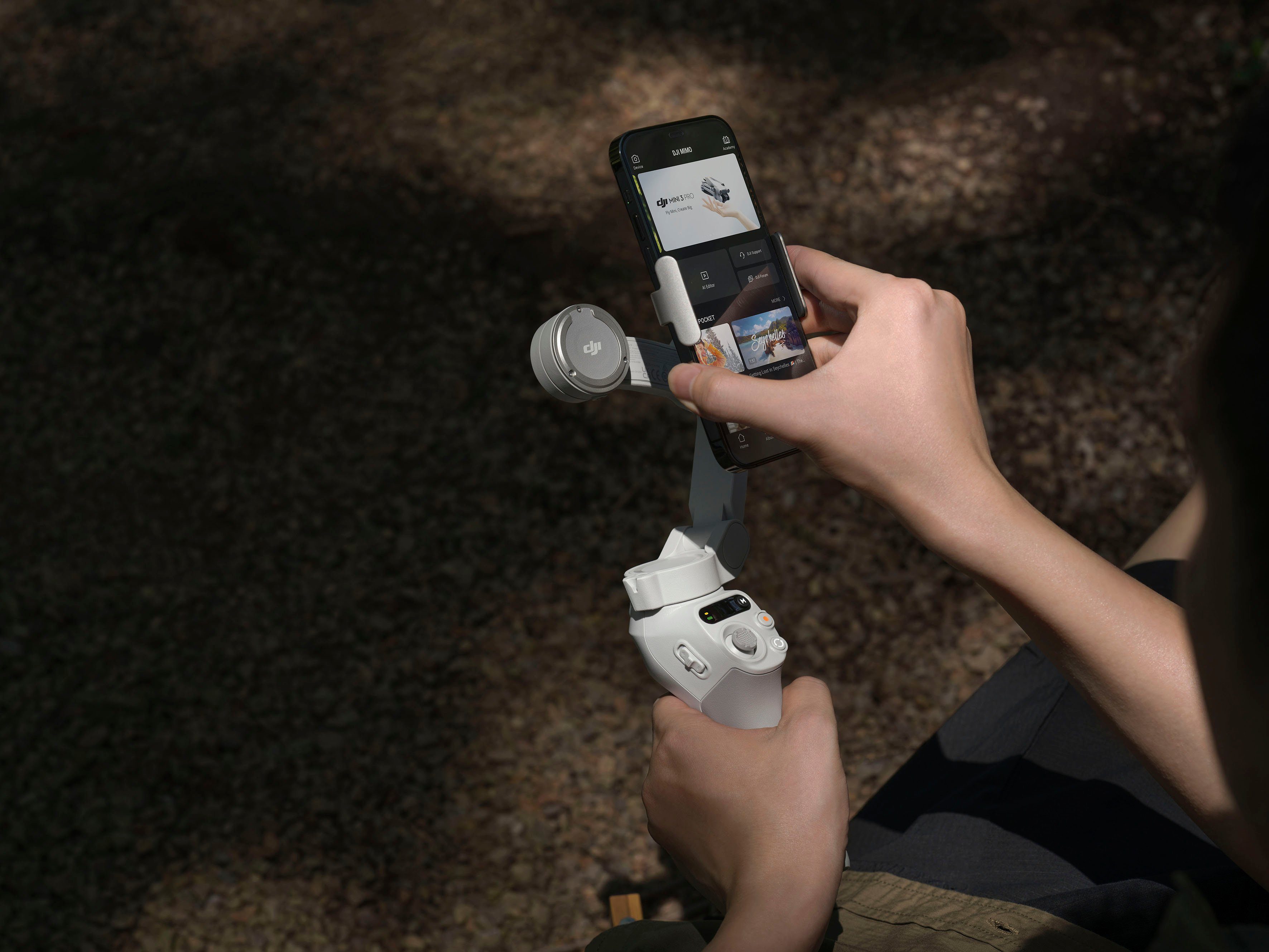 DJI OSMO MOBILE SE Gimbal