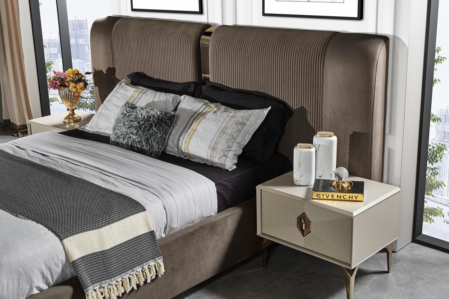 JVmoebel Schlafzimmer-Set Braunes Schlafzimmer Set Designer Doppelbett 2x Nachttische Luxus, (3-St., Bett, 2x Nachttisch), Made in Europa