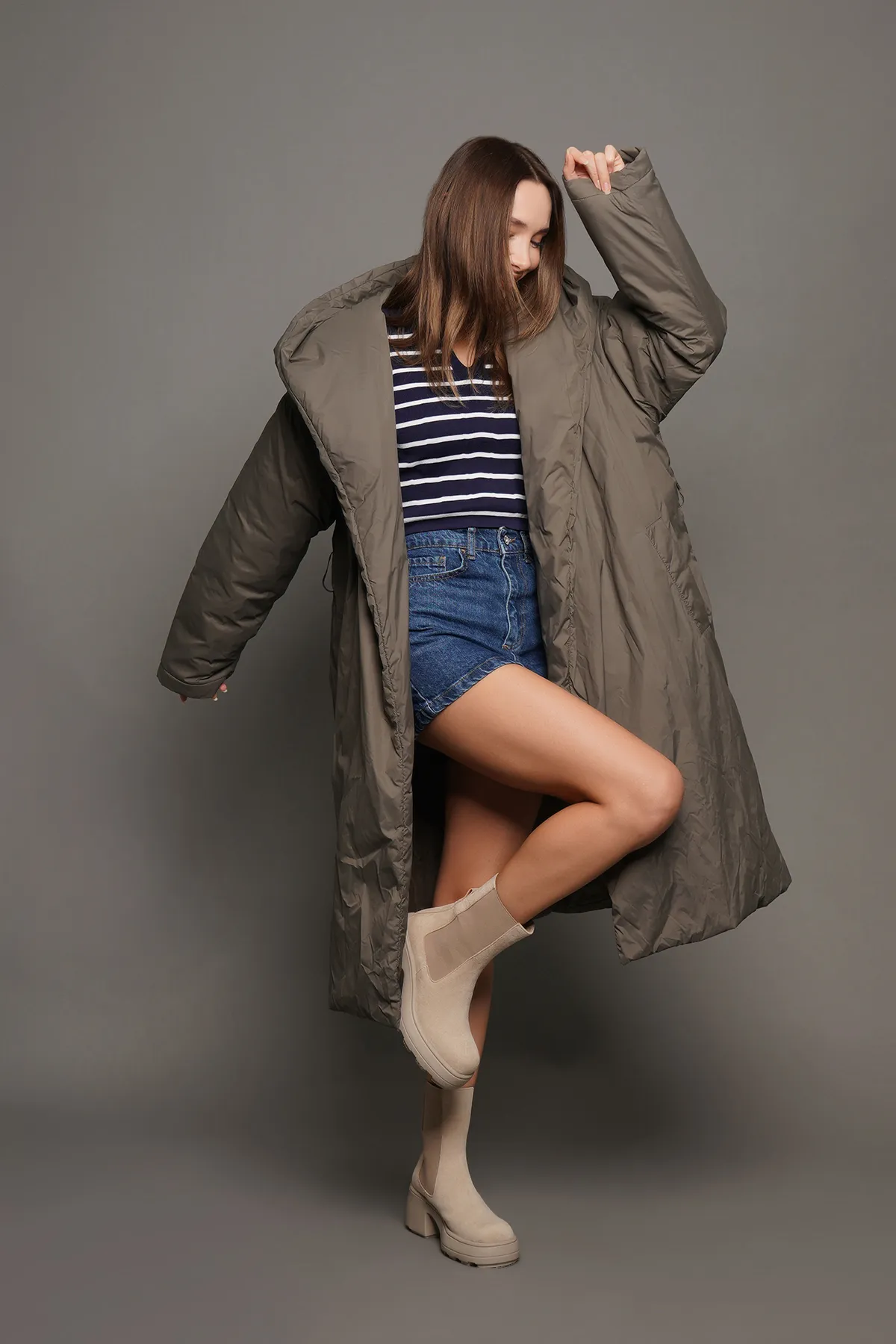 Marjin  Damen-Tagesstiefel, dicke Sohle, elastische Seitenbänder, Pola-Beige-Wildleder