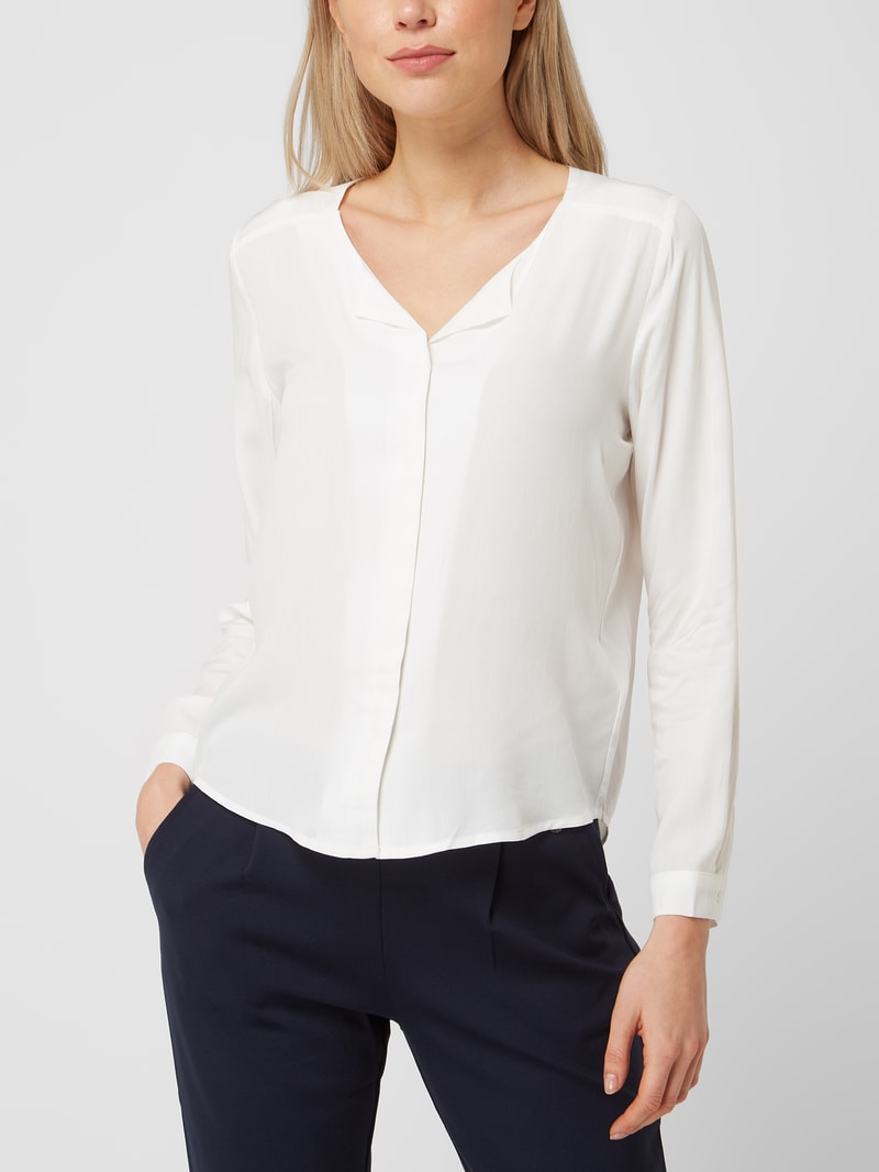 Bluse mit V-Ausschnitt in offwhite