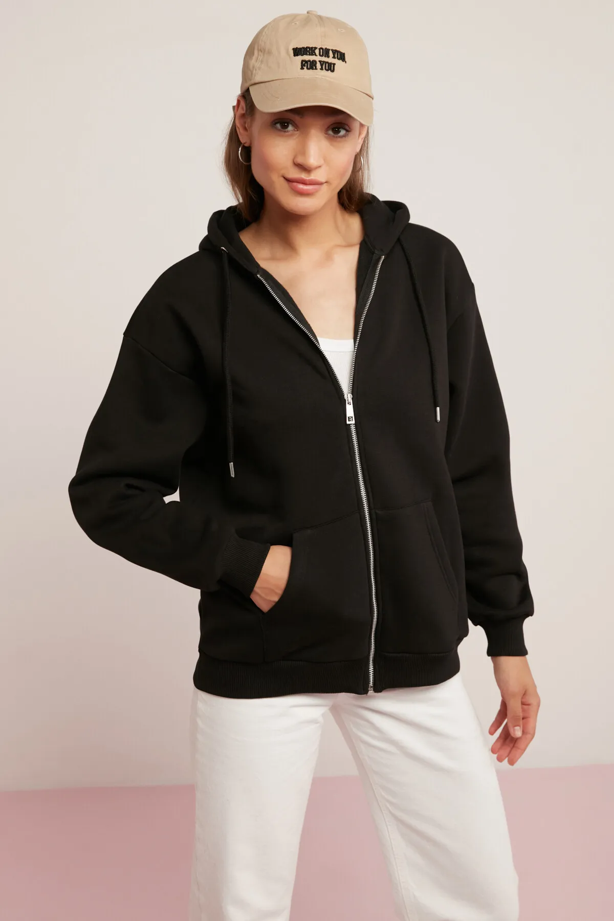 ETHIQUET  Oynx Damen-Fleece-Sweatshirt mit weicher Kapuze und Reißverschluss in Schwarz