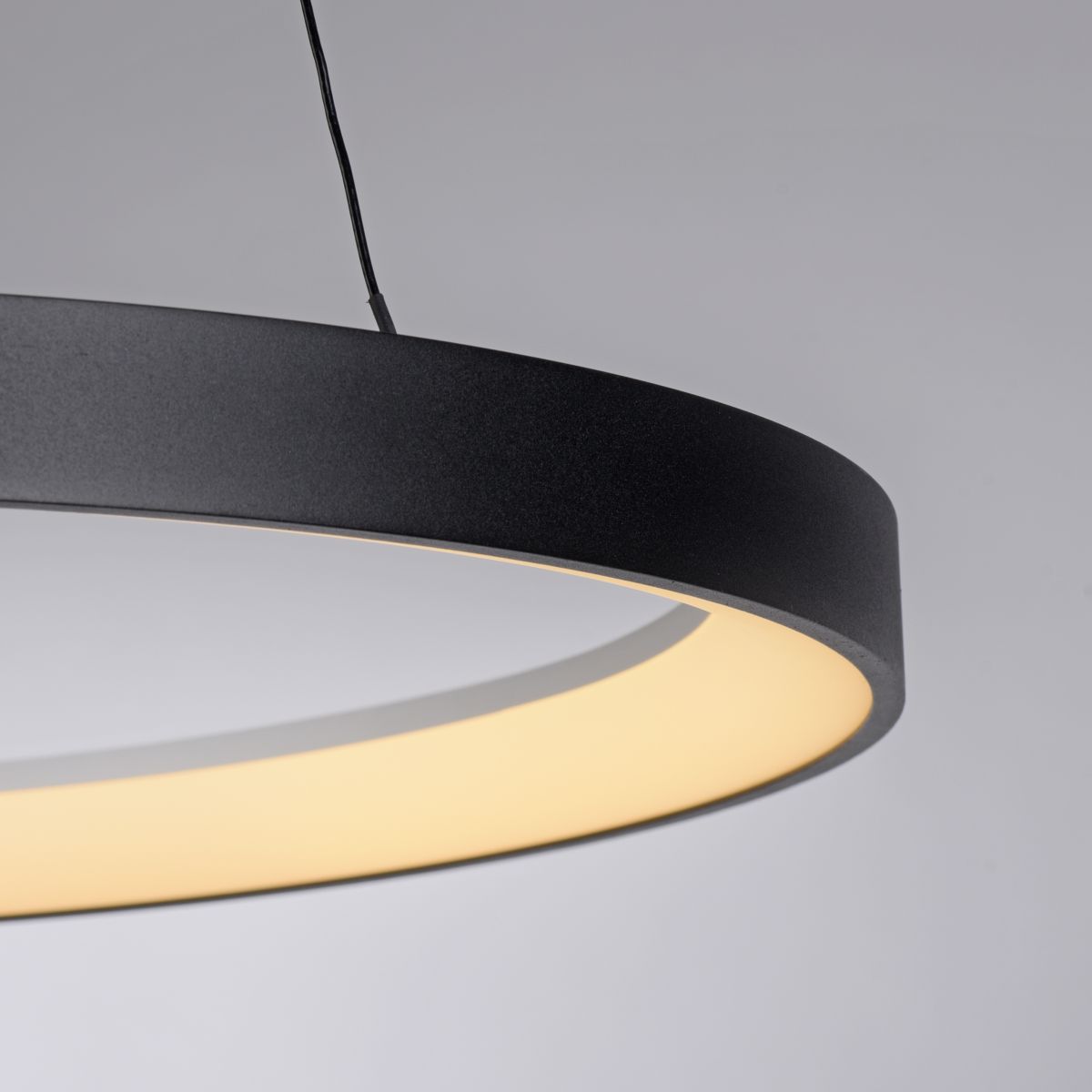 Paul Neuhaus Pendellampe Hoop Schwarz