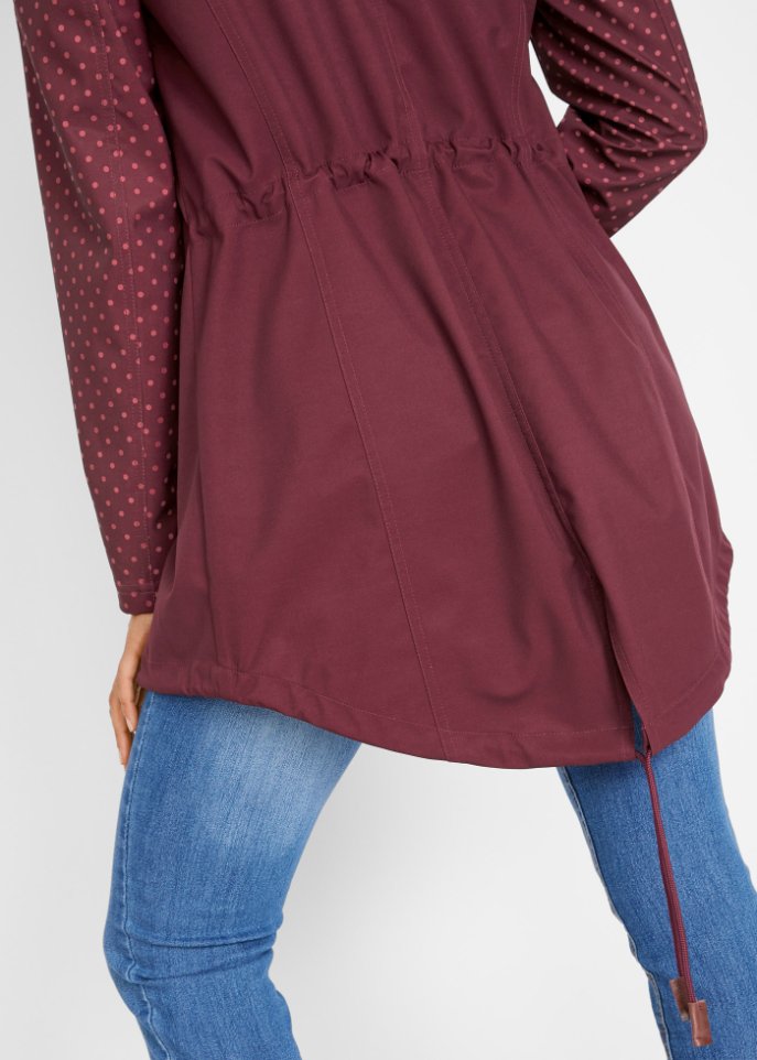 Bedruckte Softshelljacke, schlanker Schnitt, wasserabweisend
