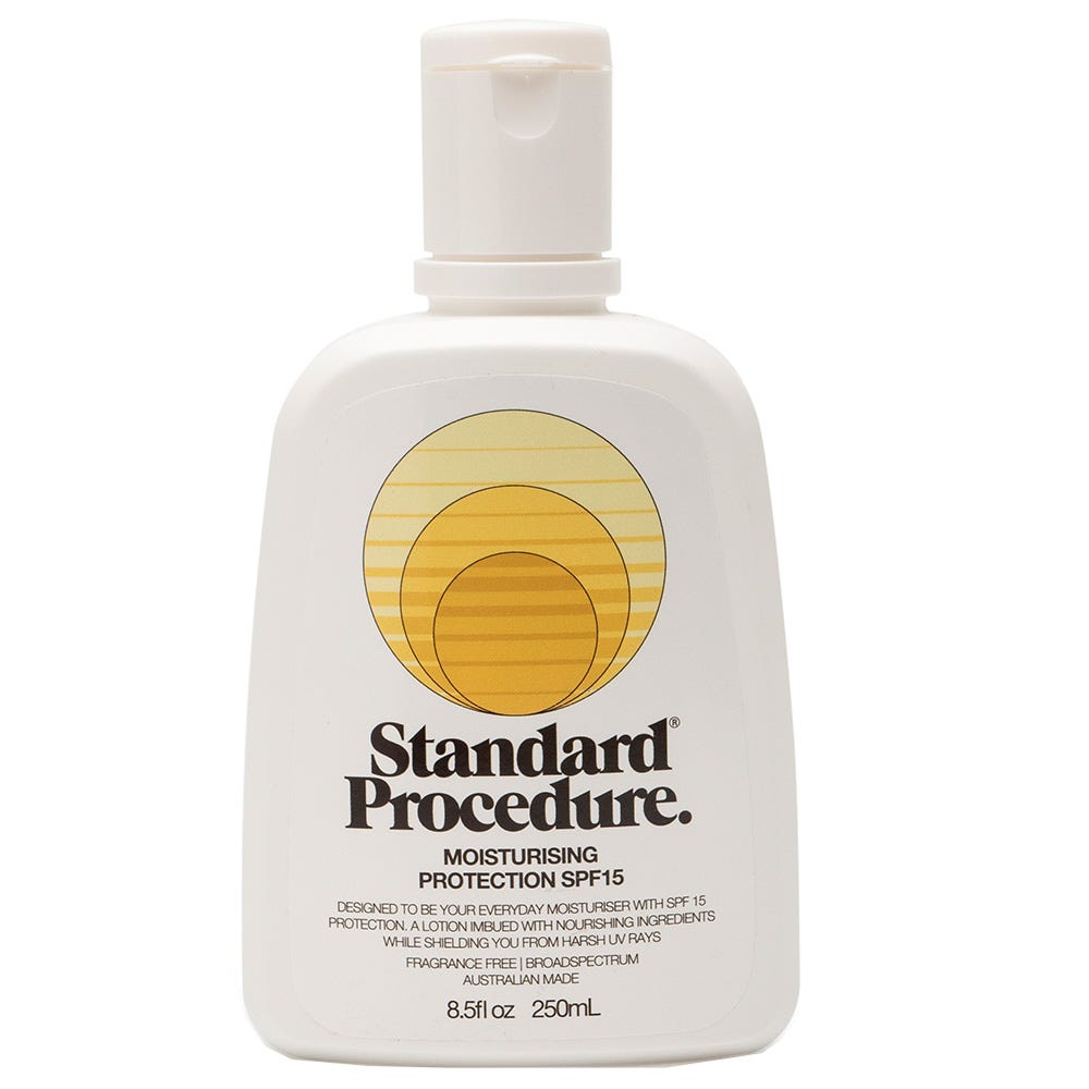 Standard Procedure Moisturising Protection SPF 15 250 ml