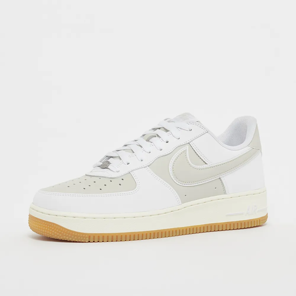 Nike Air Force 1 07 FQ8201-100 / weiss