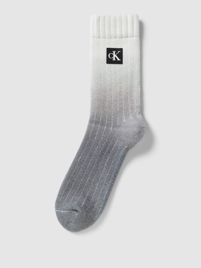 Socken mit Farbverlauf in hellgrau