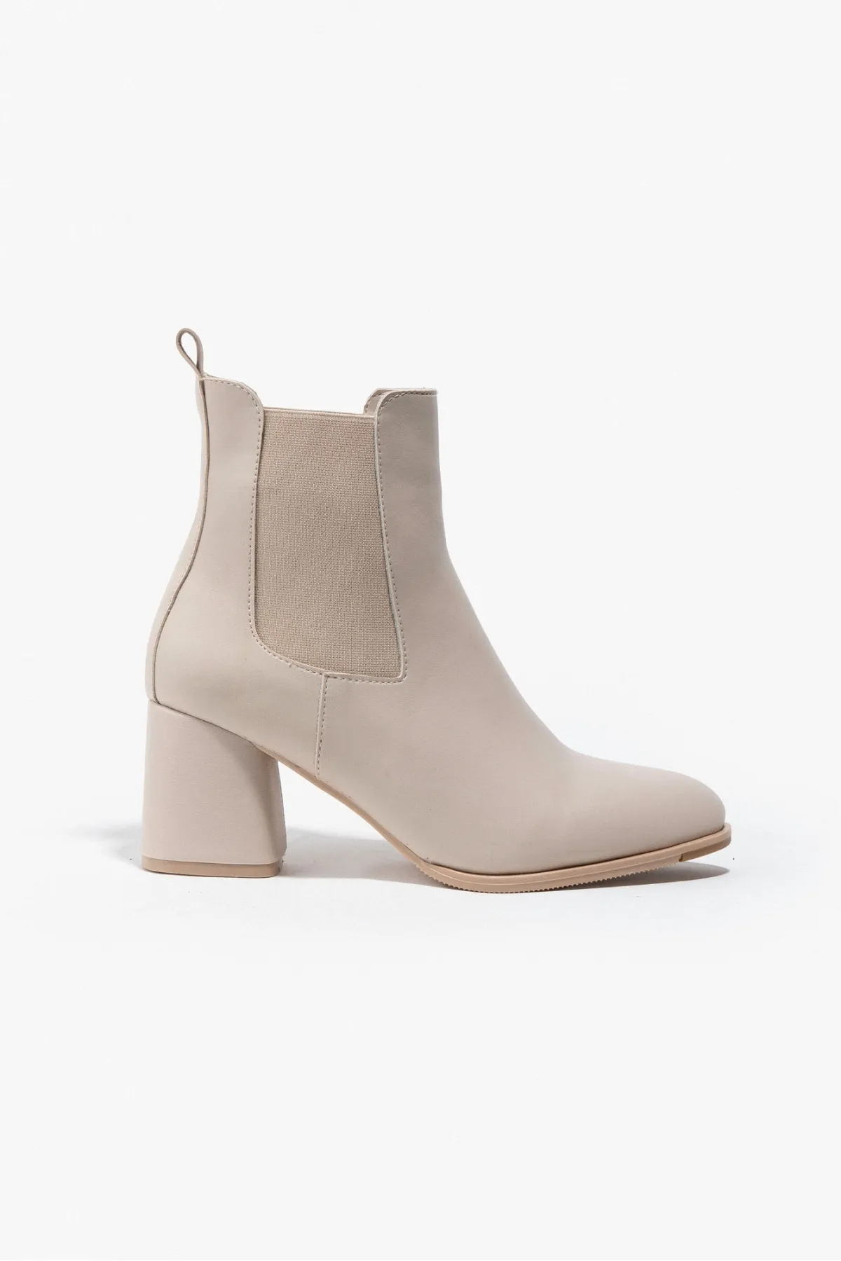 NİŞANTAŞI SHOES  Stefania Beige Damen-Stiefel mit Absatz aus mattem Gummi