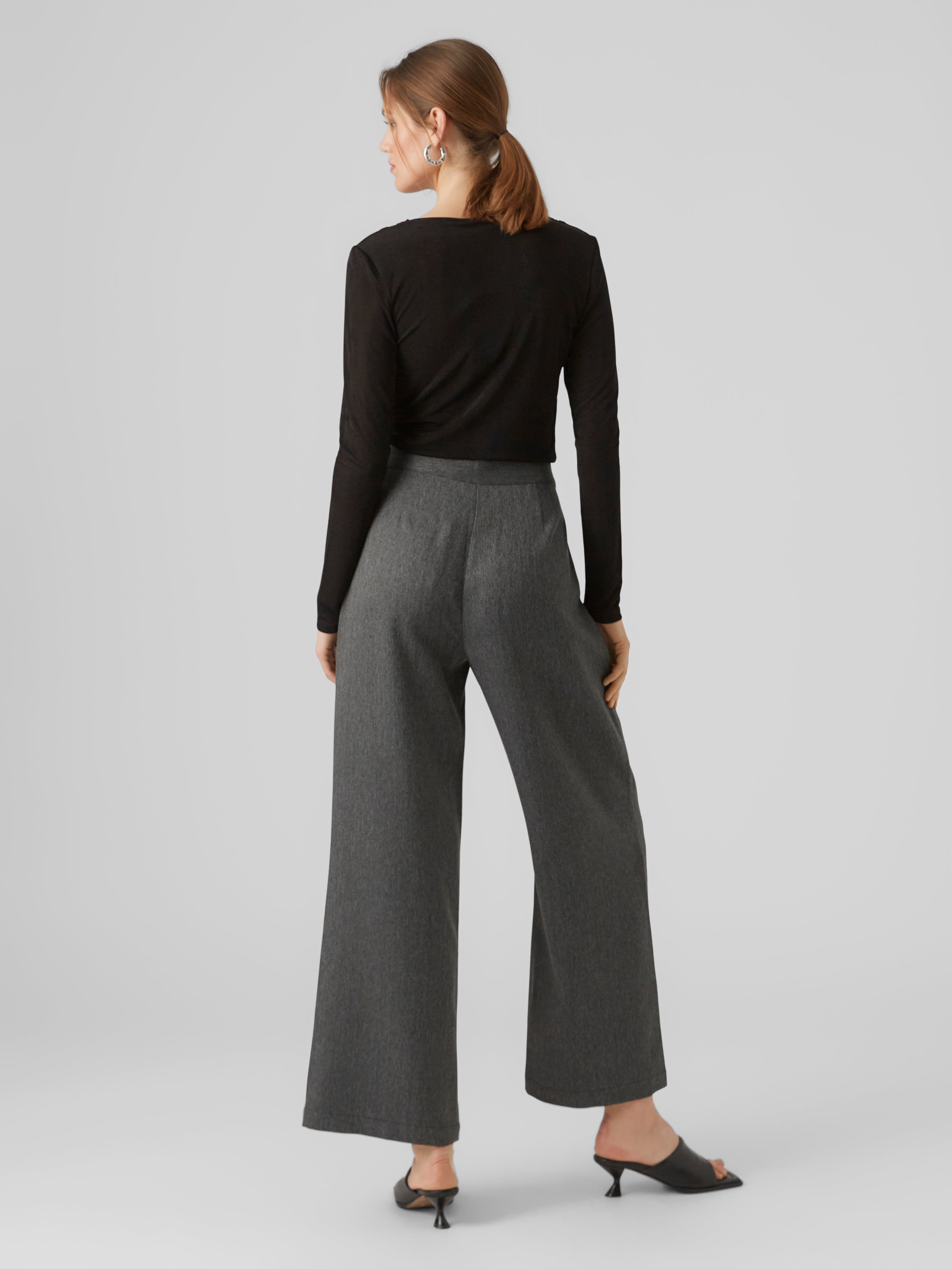 VMNARA Top