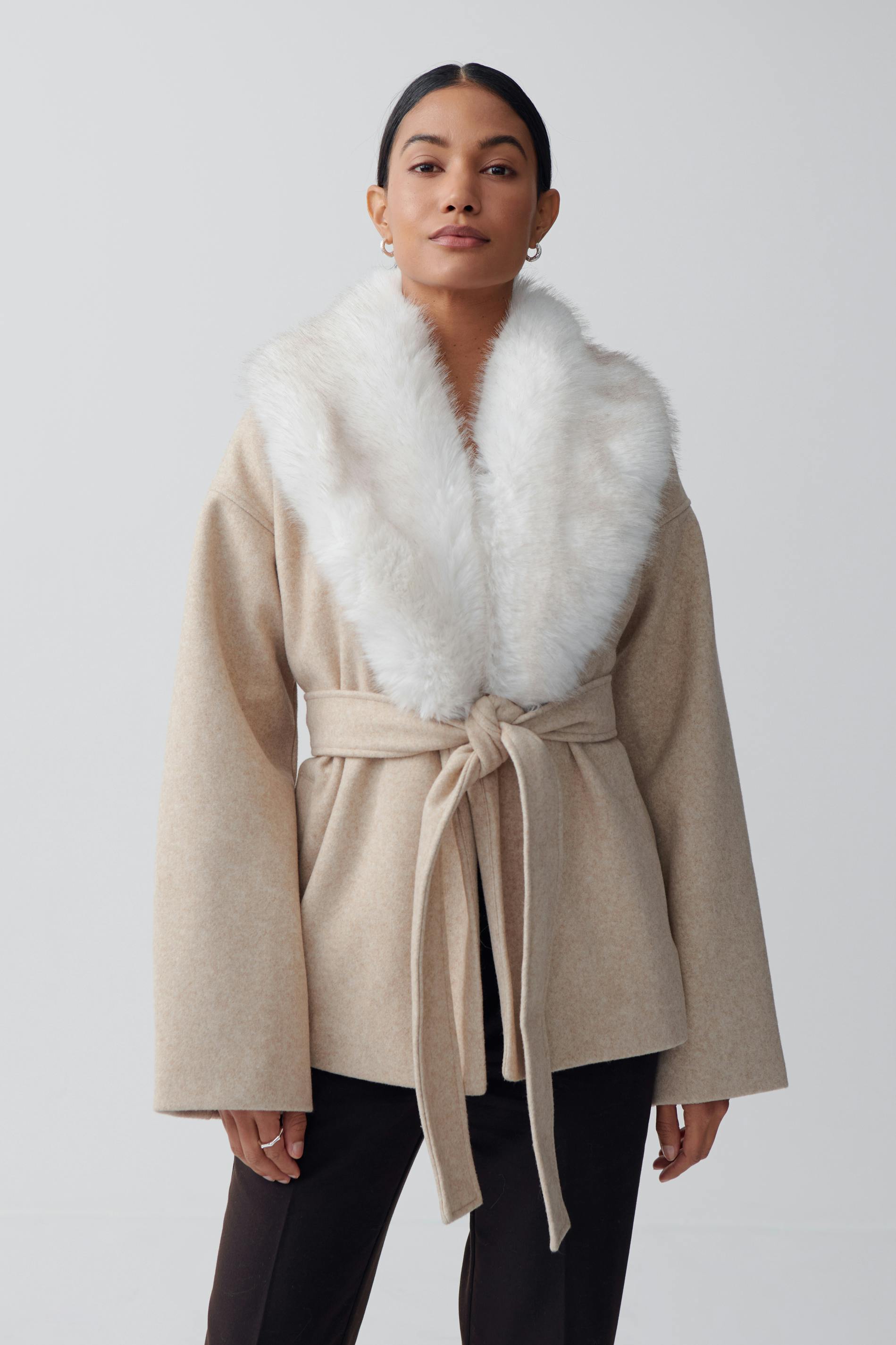 Faux fur collar coat