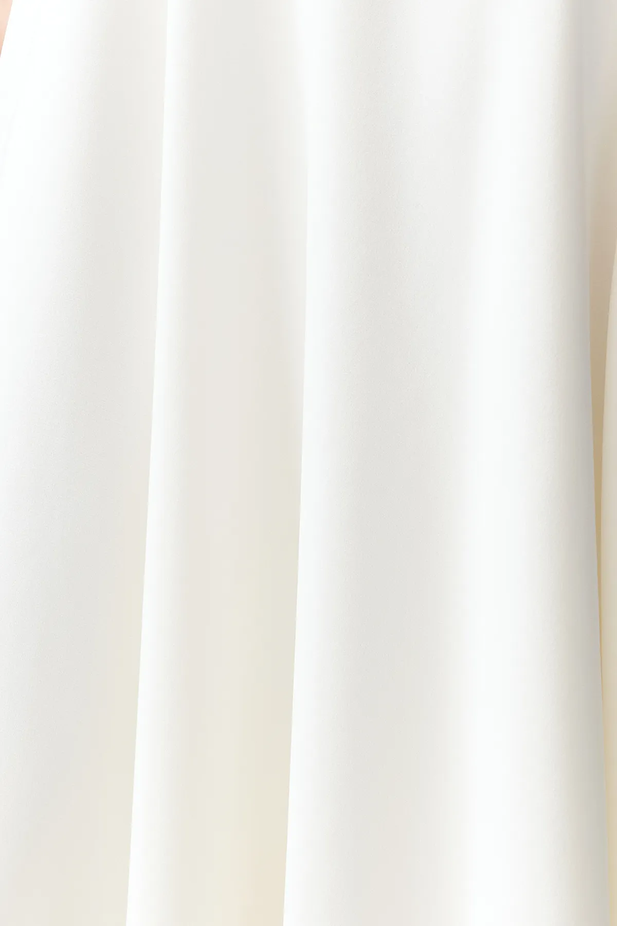 Trendyol Collection  Weißes Brautkleid mit Taillenöffnung/Skater-Hochzeit/langes Nikah-Abendkleid TPRSS24EL00139