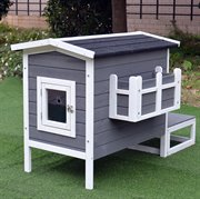PawHut Katzenhaus Katzenhütte Katzenhöhle Kleintierhaus mit Terrasse und Balkon für Katzen Hunde Tannenholz Grau   Weiß 115 x 66,5 x 74,7 cm