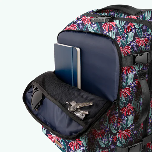 Edea small blue 2-wheel soft suitcase