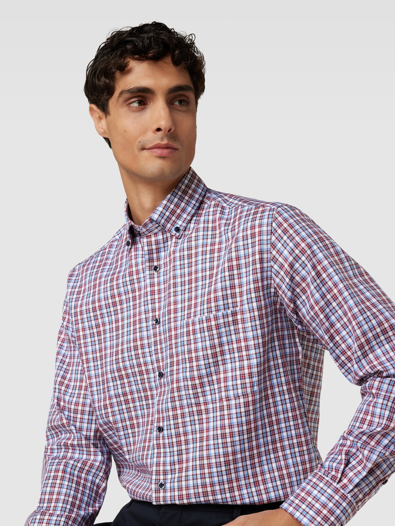 Regular Fit Business-Hemd mit Button-Down-Kragen in bordeaux rot