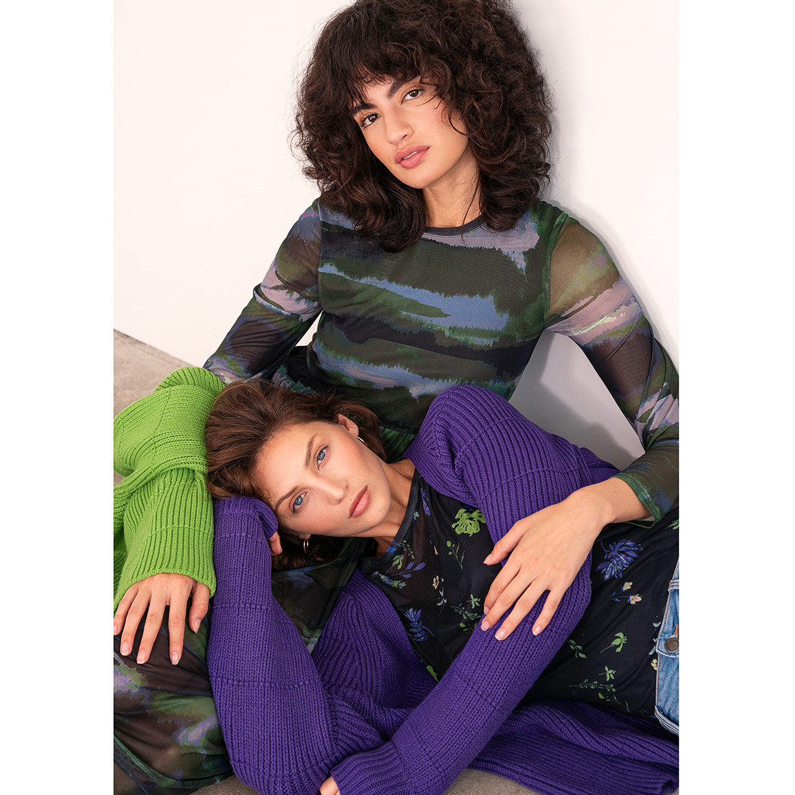 Damen Strickjacke aus Rippstrick