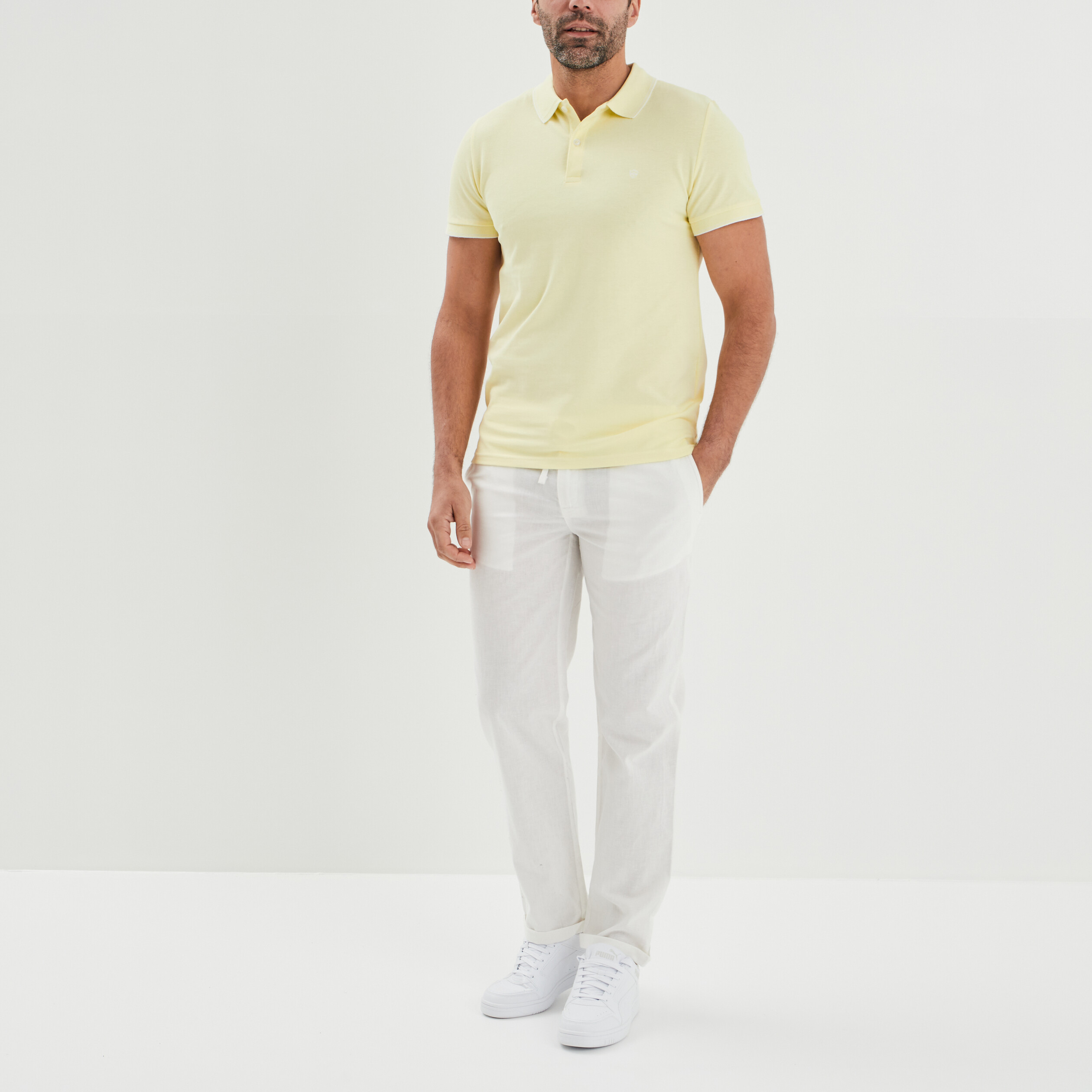 Polo manches courtes bords contrastés jaune clair homme | La Halle