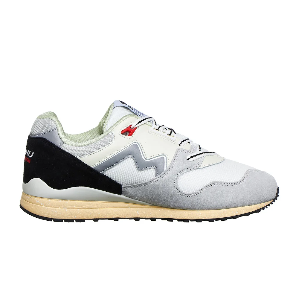 Karhu Synchron Classic F802669 / blau