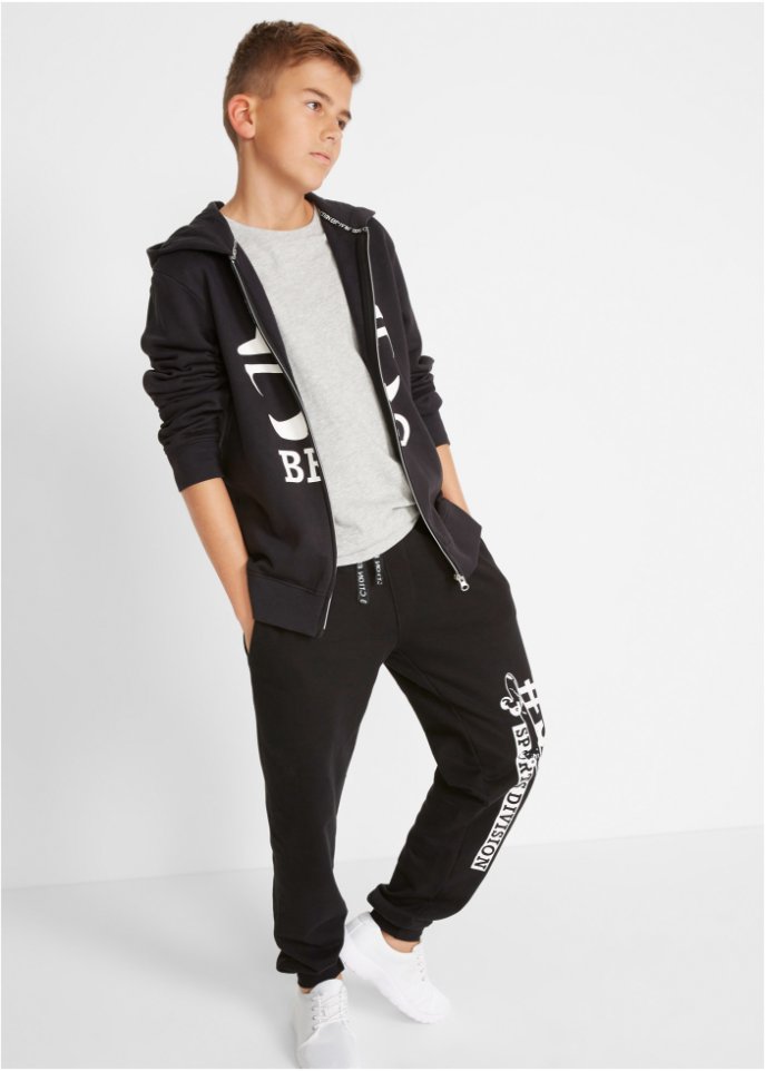 Jungen Kapuzensweatshirt mit coolem Druck aus Bio-Baumwolle