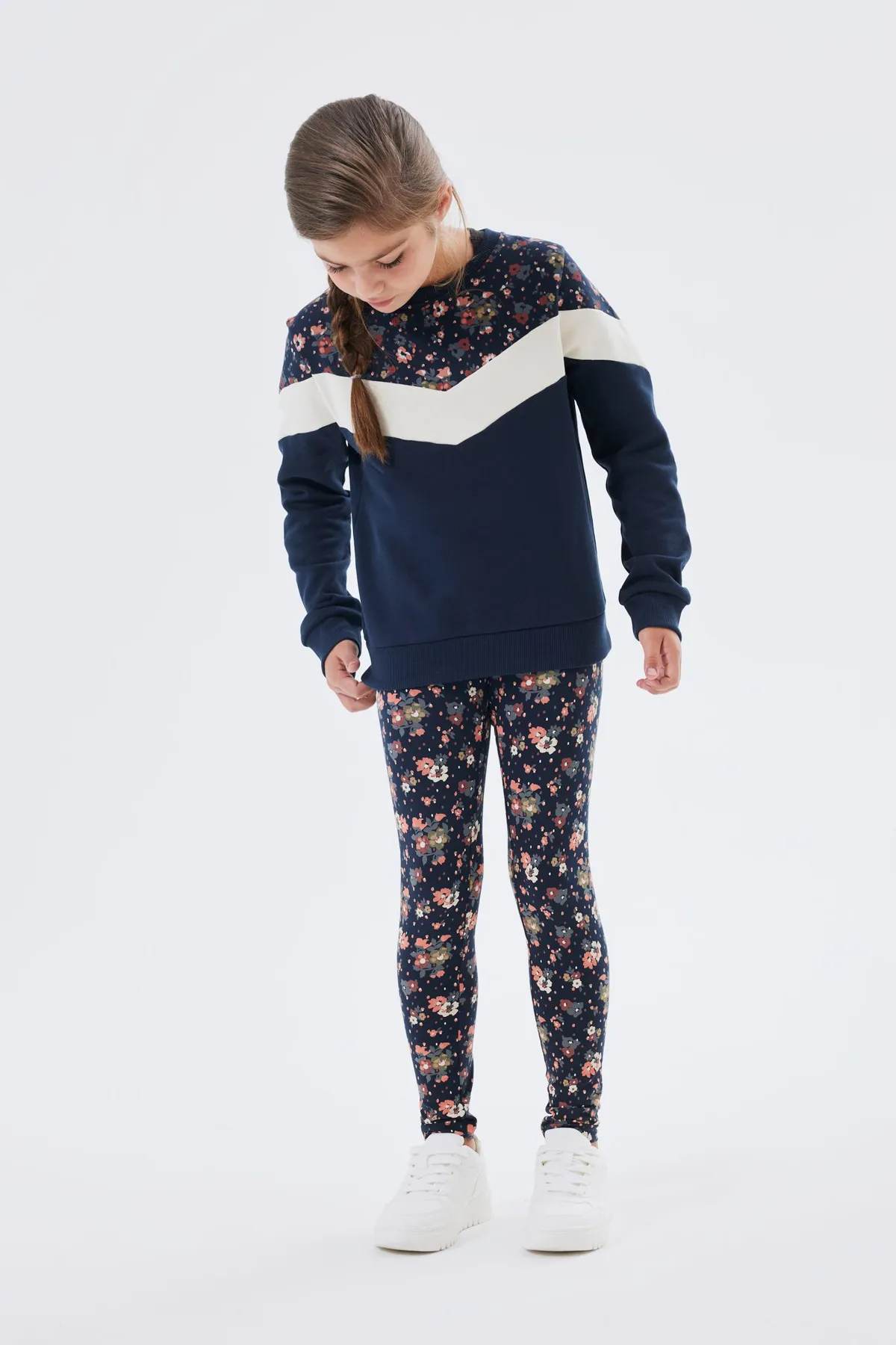 name ıt  Nkfvıvian Aop Legging Noos