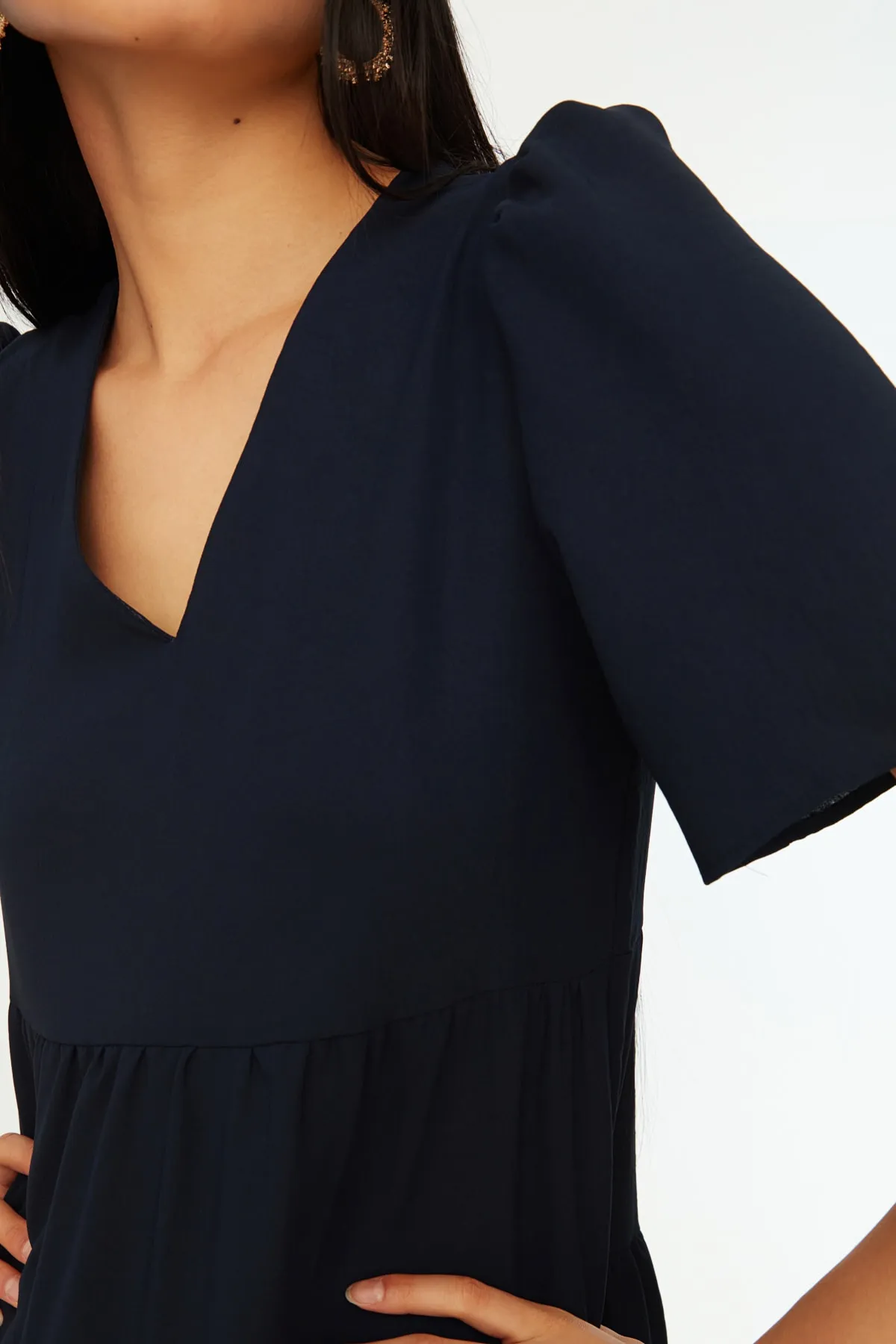 Trendyol Collection  Marineblaues Mini-Webkleid mit weitem Schnitt TWOSS20EL0400