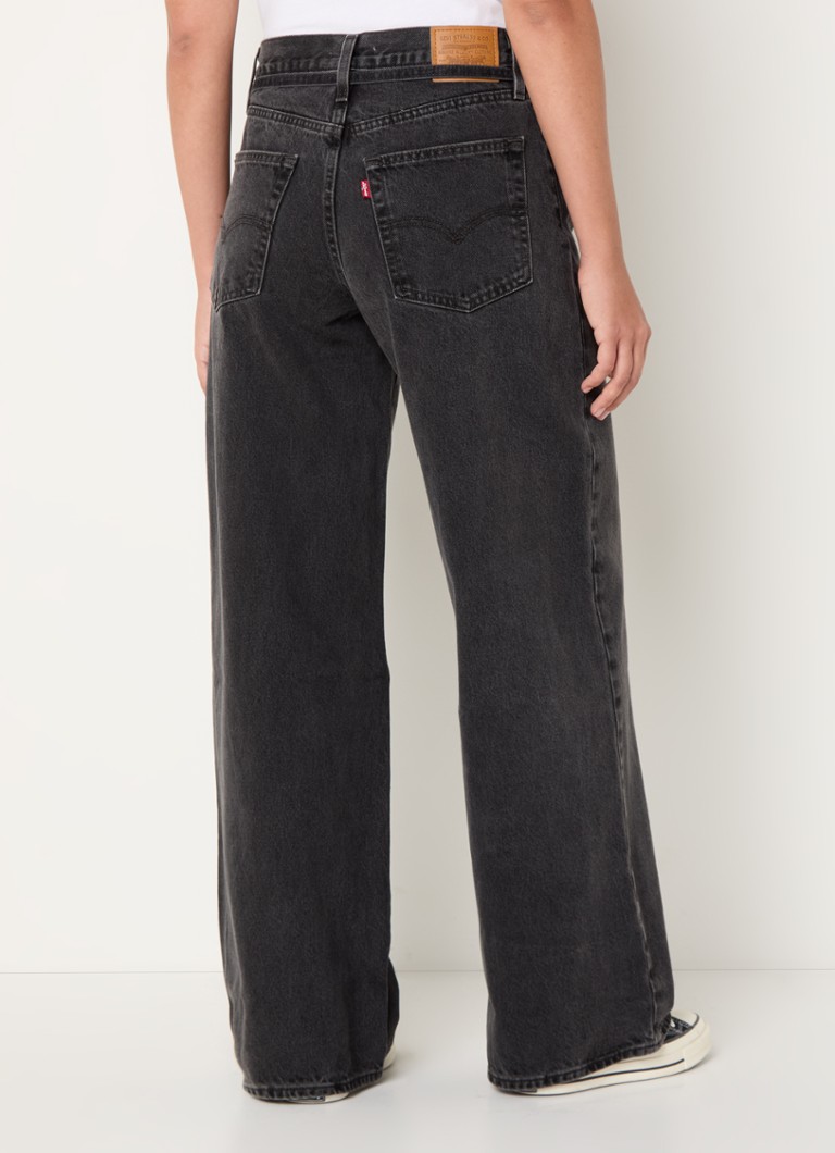 Levi's Mid waist loose fit jeans with tie belt and colored wash
