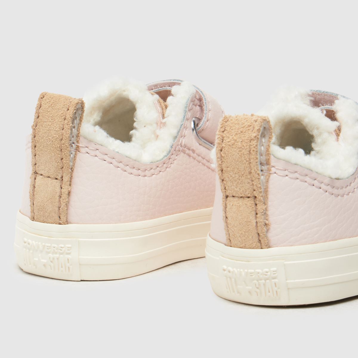 Converse ljusrosa all star lo sherpa 2v flickor småbarnssneakers