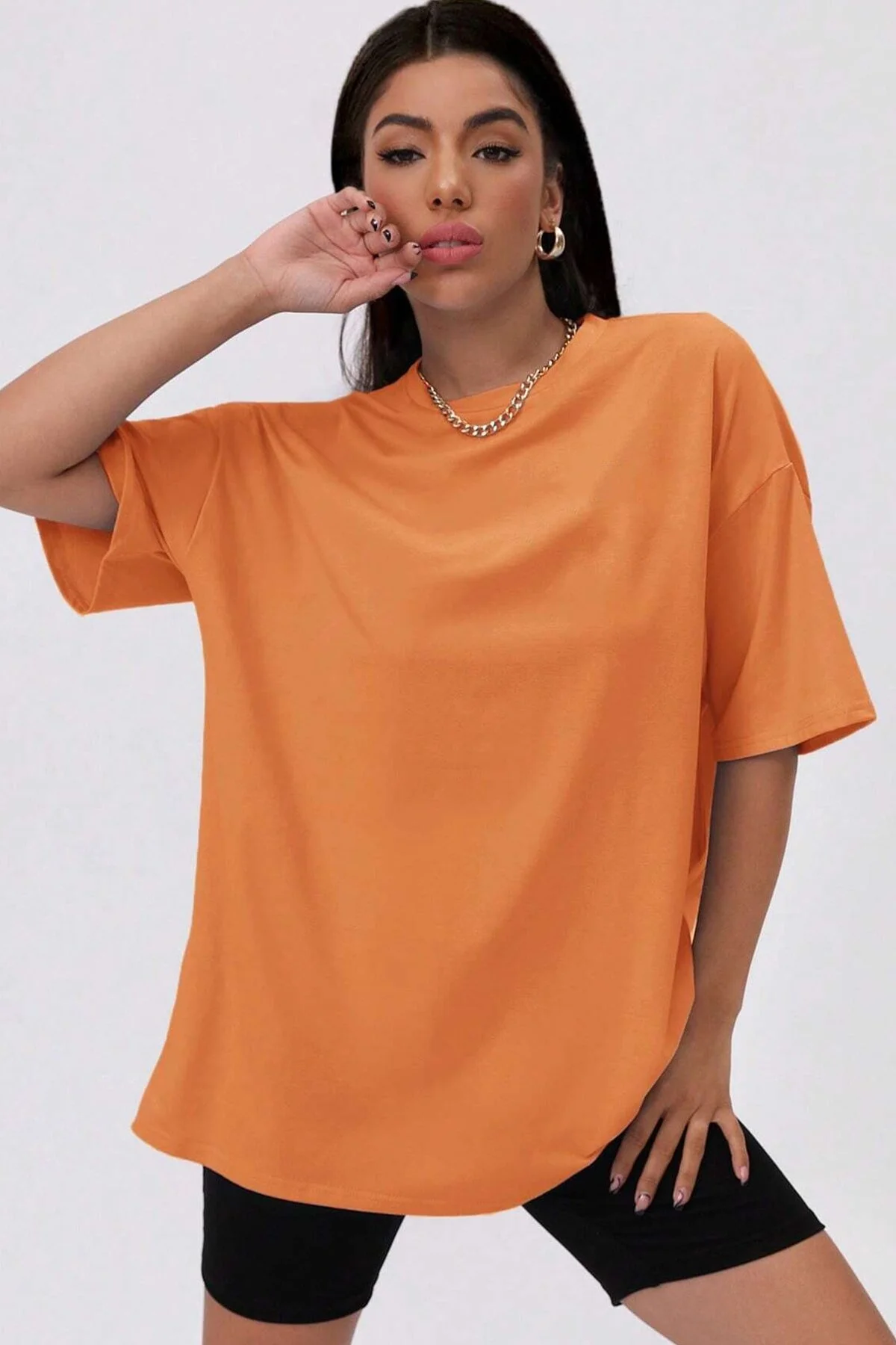 uyguntarz  Unisex-T-Shirt mit „Love Yourself“-Aufdruck