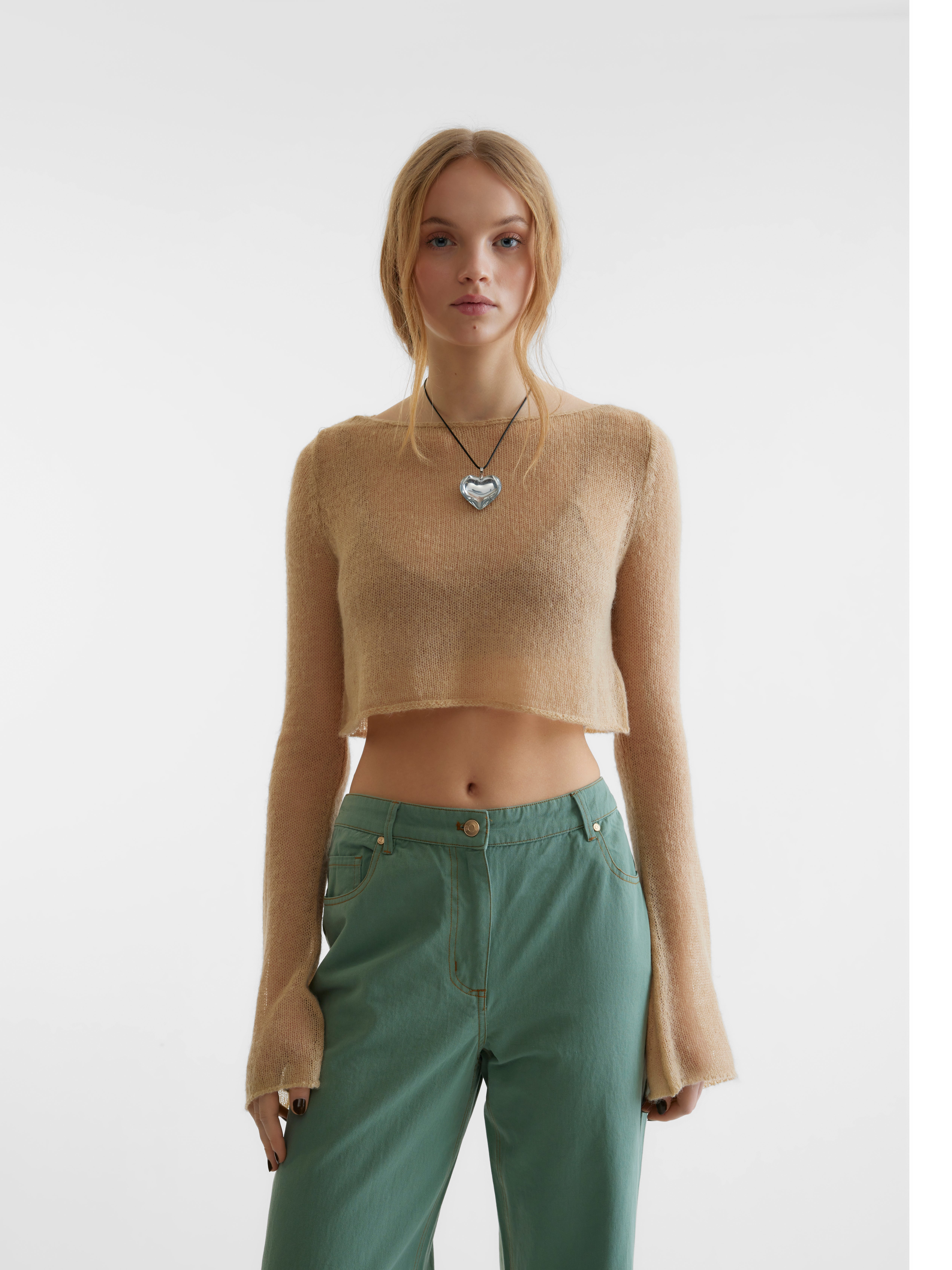 SOMETHING NEW PROJECT; CHLOE FRATER  Pullover