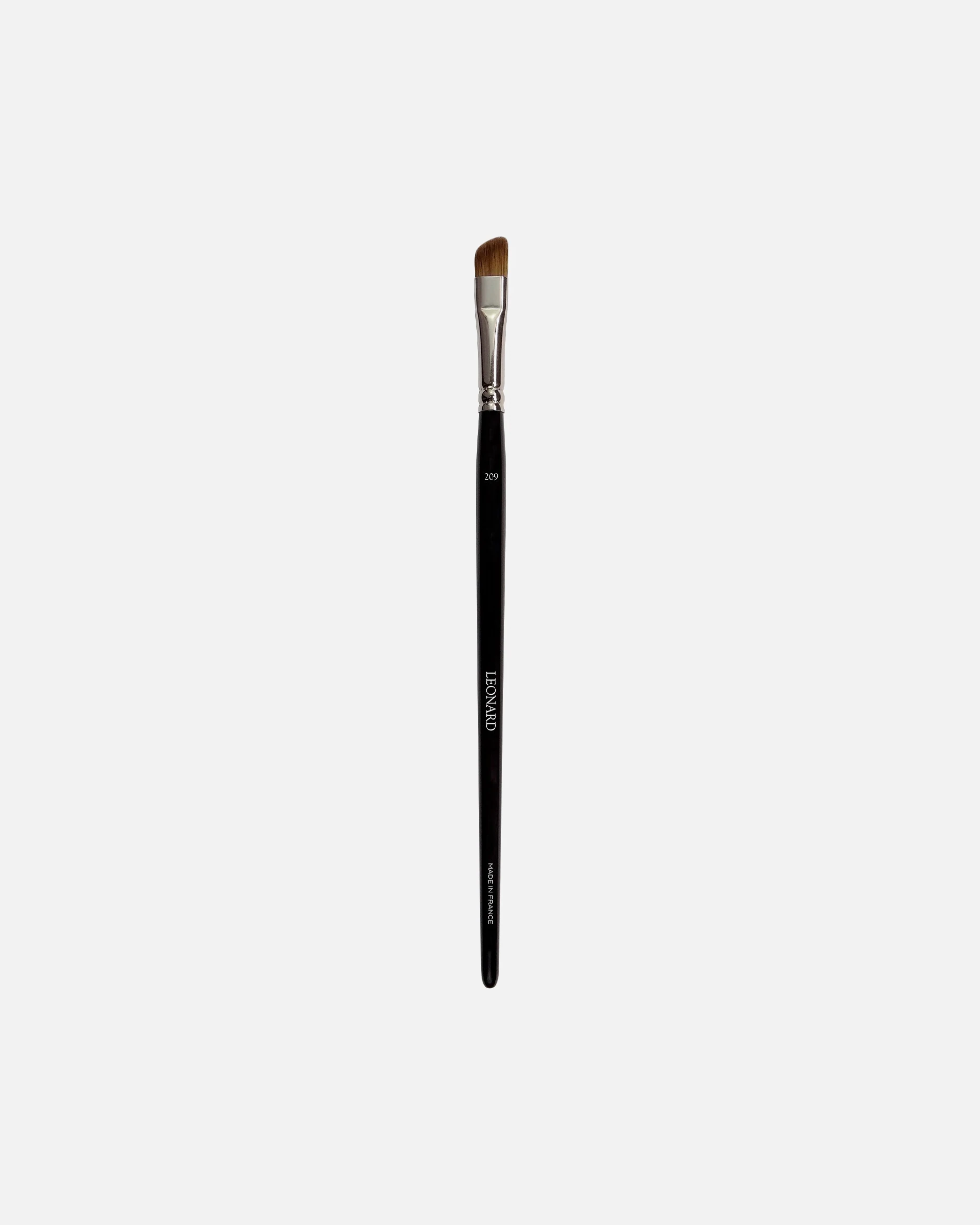Pensulă plată, teșită, rotunjită Leonard Brushes nr. 209