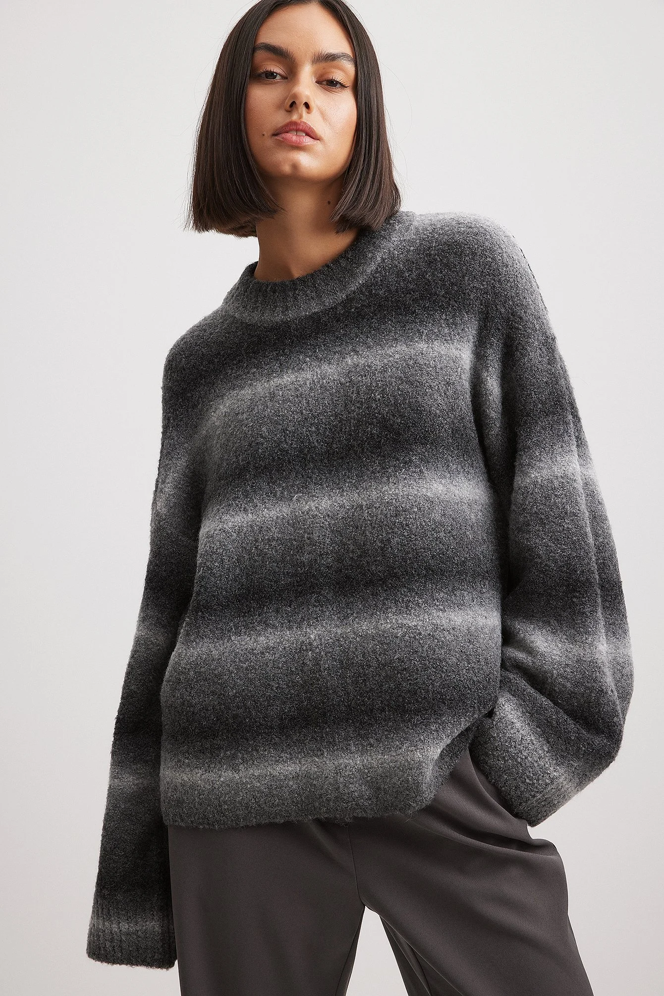 Oversized-Strickpullover mit Ombre-Effekt