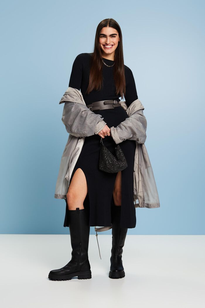 Rippstrick-Sweatkleid in Midilänge