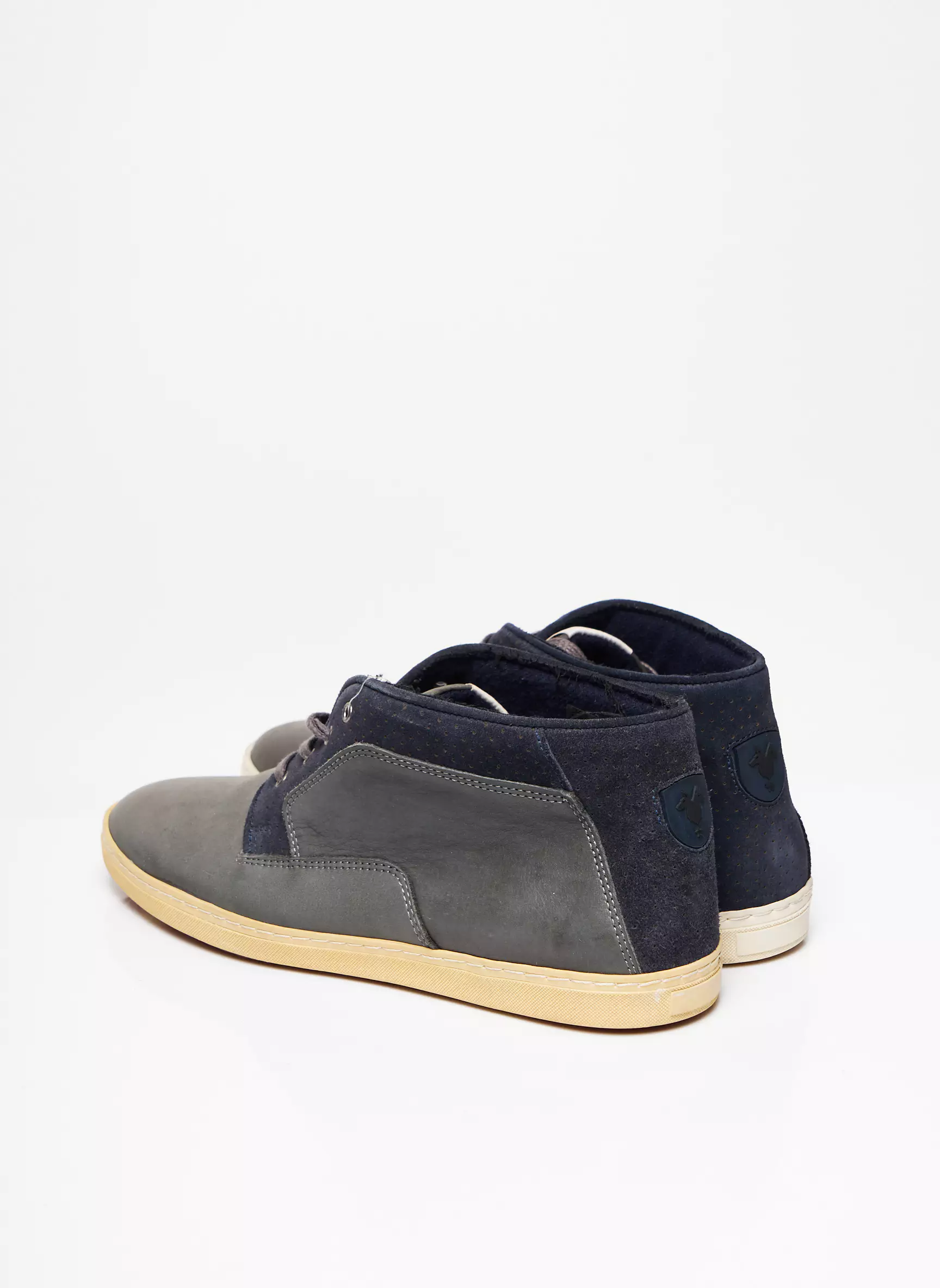 Kost Baskets Homme couleur gris
