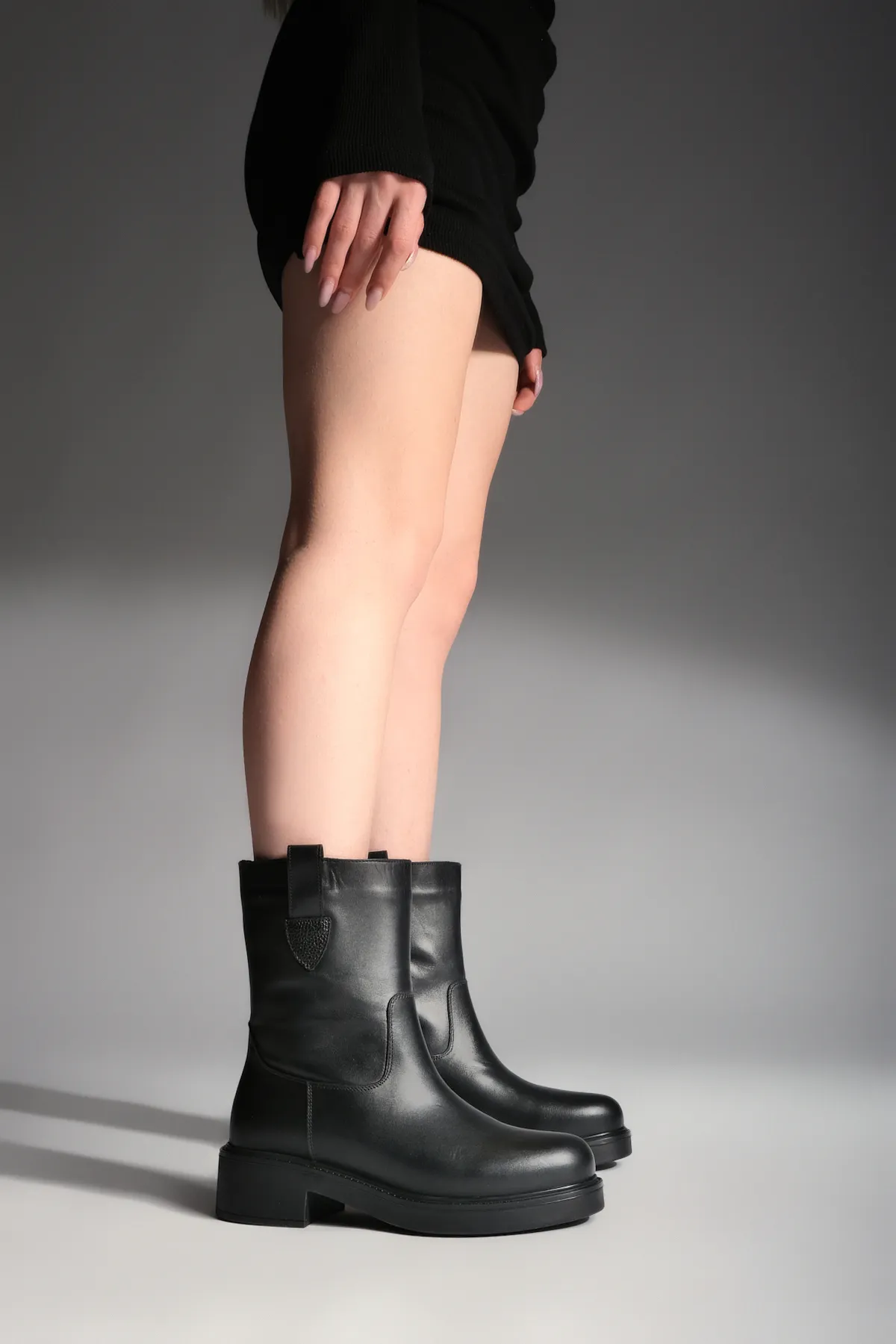 Marjin  Damen-Tagesstiefel aus echtem Leder Gater Schwarz