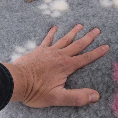 Vetbed® Isobed SL grau mit Herzchen und Pfötchen