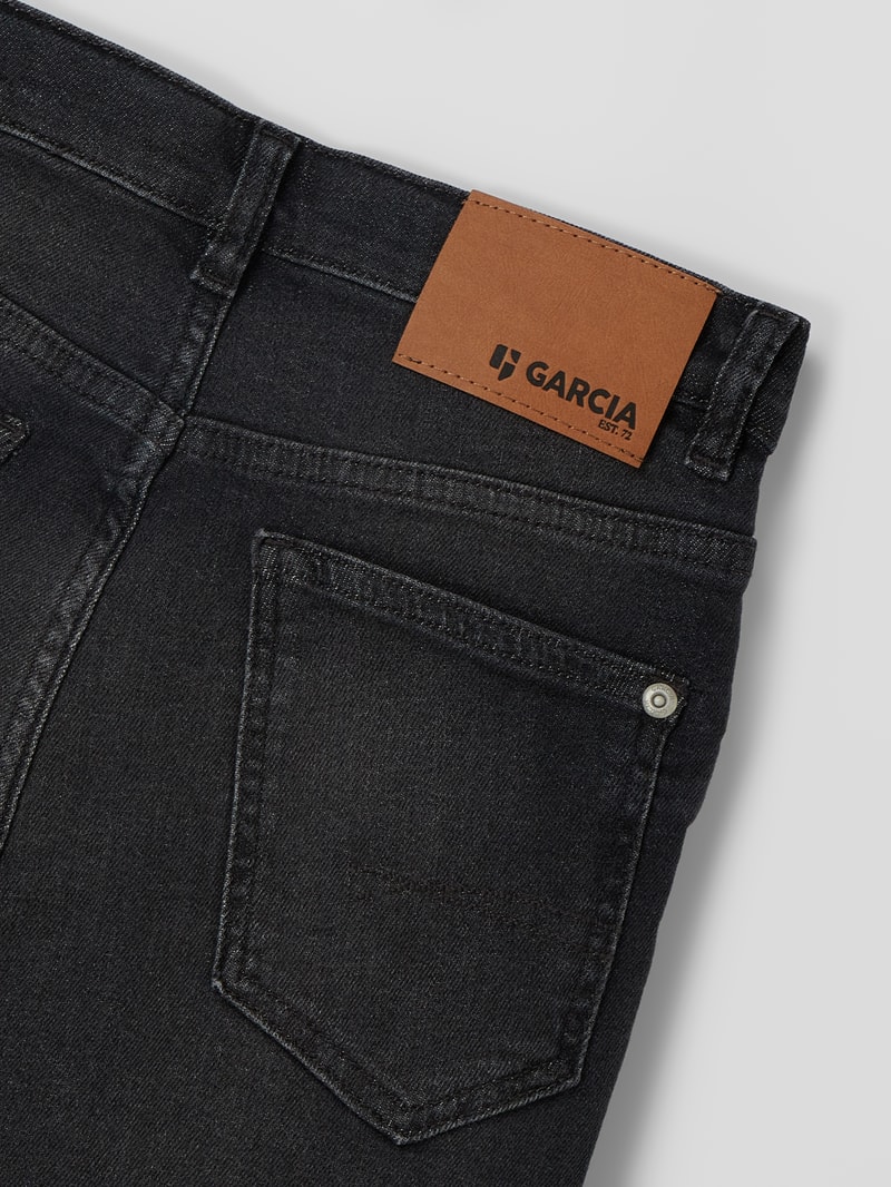 Dad Fit Jeans mit Stretch-Anteil Modell 'Dalino' in schwarz