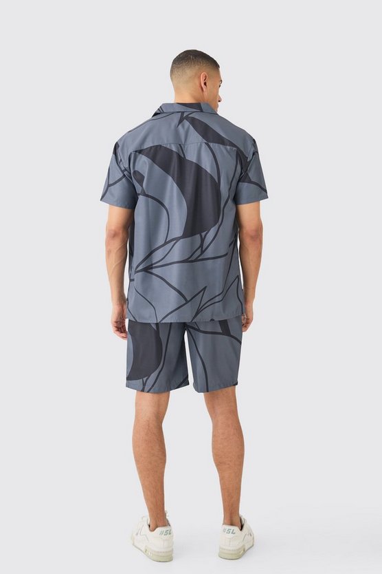 Weiches Twill Hemd und Shorts mit abstraktem Print