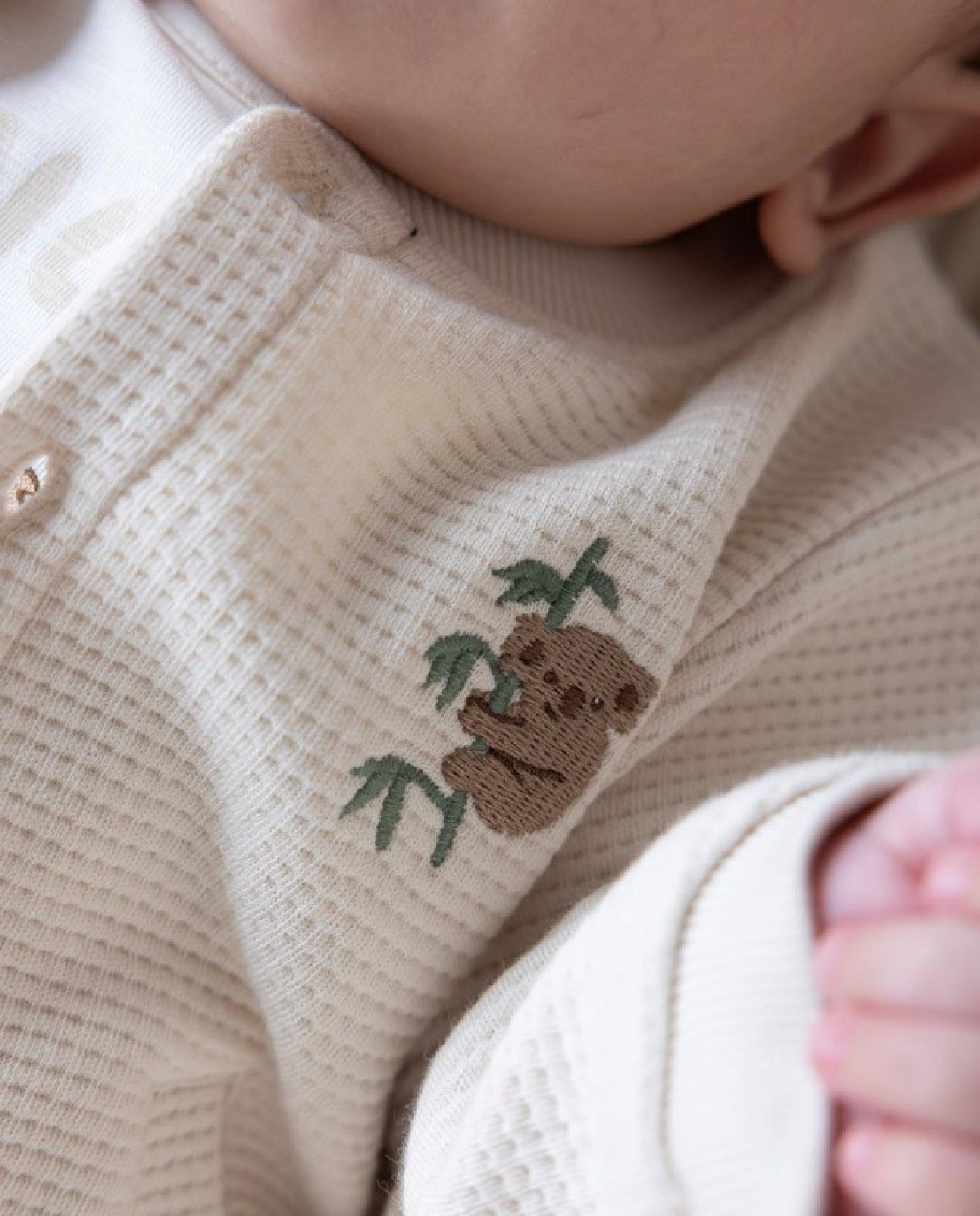 Cardigan Fairy cu koala brodat bej deschis