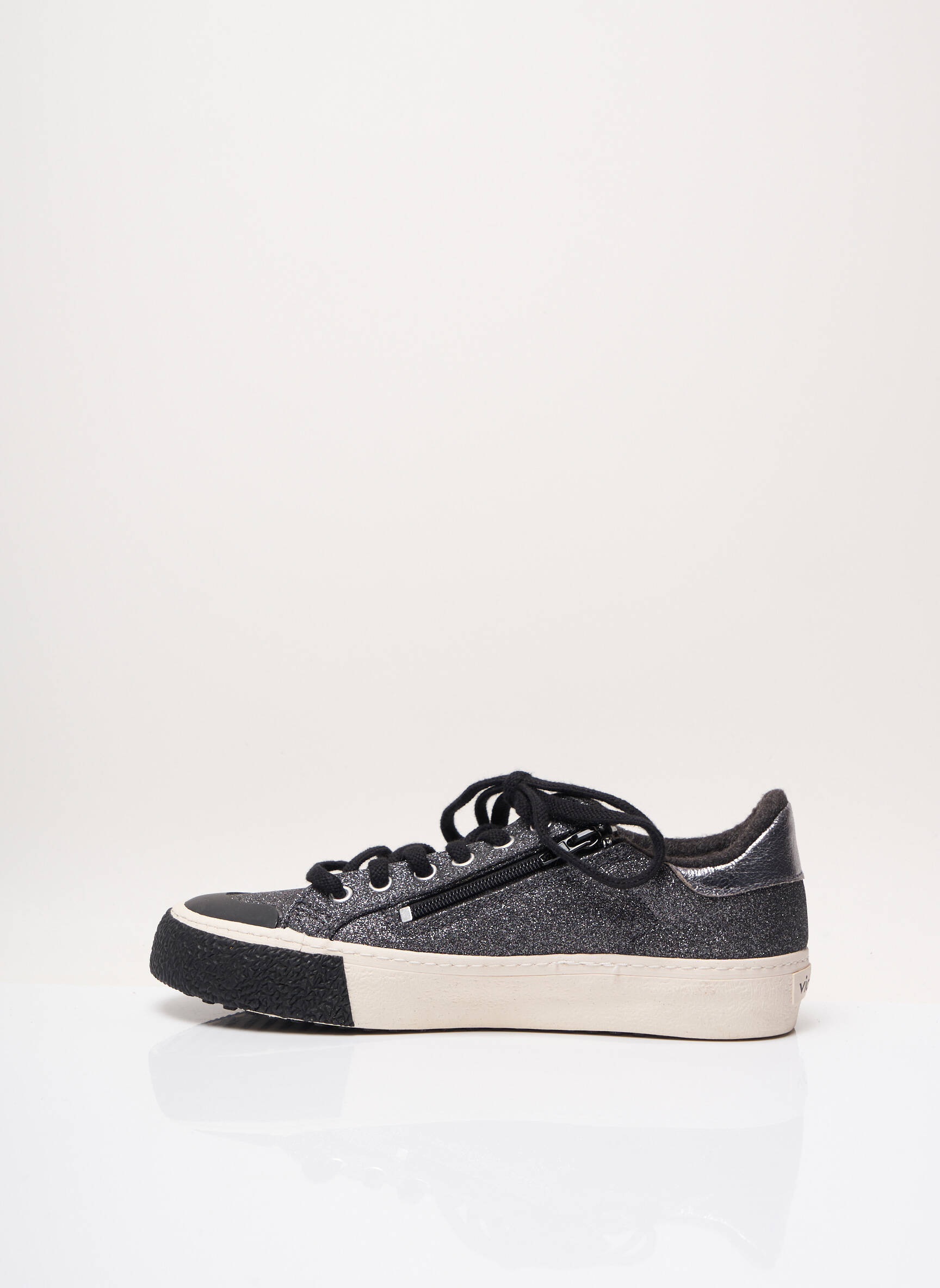 Victoria Baskets Femme couleur gris