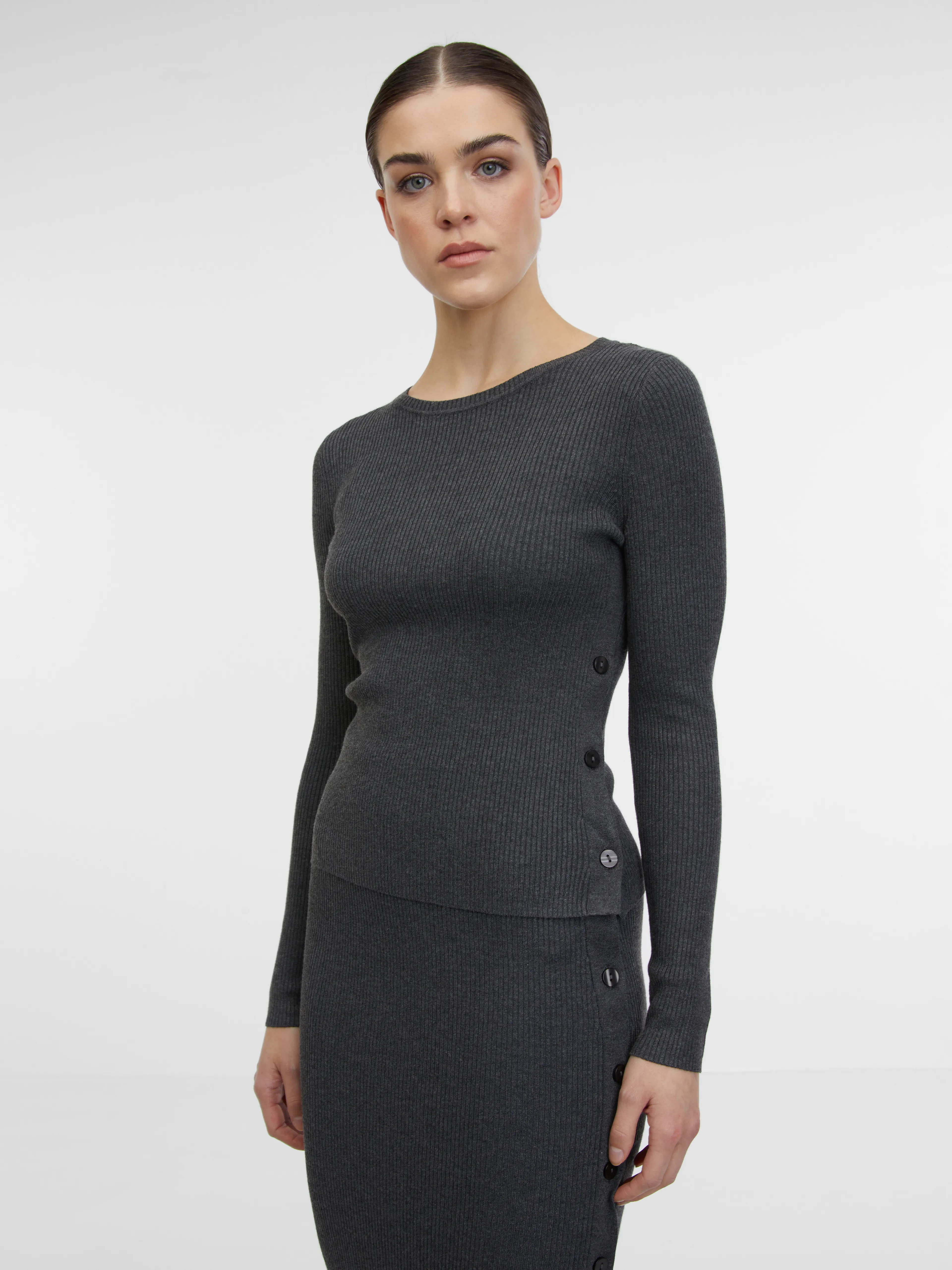 Grauer Damenpullover ORSAY